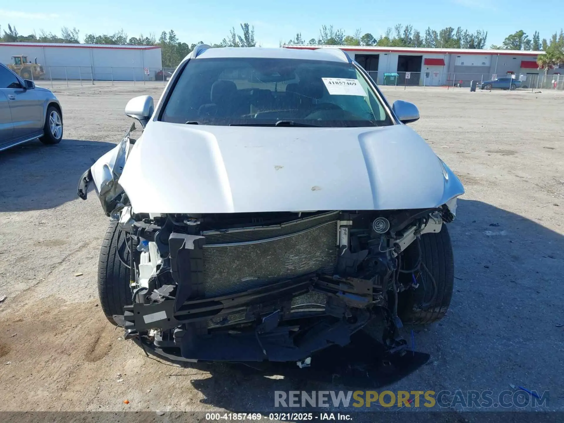 12 Photograph of a damaged car 5NMS33AD3LH161594 HYUNDAI SANTA FE 2020