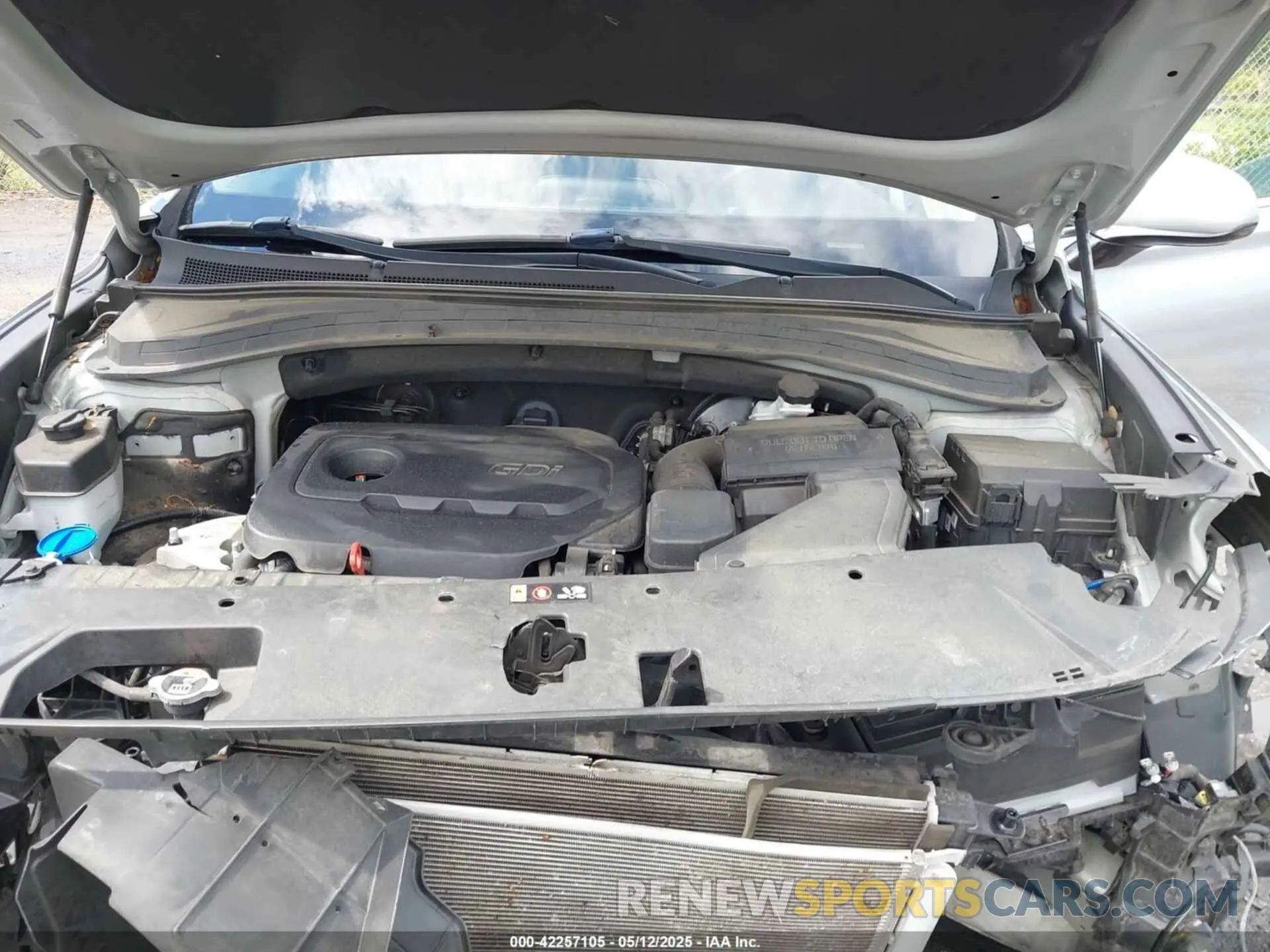 10 Photograph of a damaged car 5NMS33AD3LH249898 HYUNDAI SANTA FE 2020