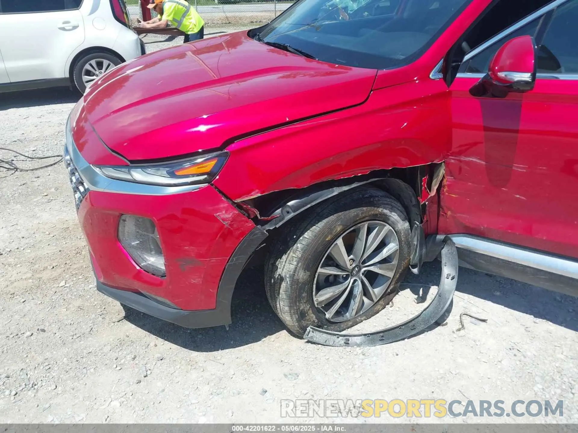 6 Photograph of a damaged car 5NMS33AD3LH291553 HYUNDAI SANTA FE 2020