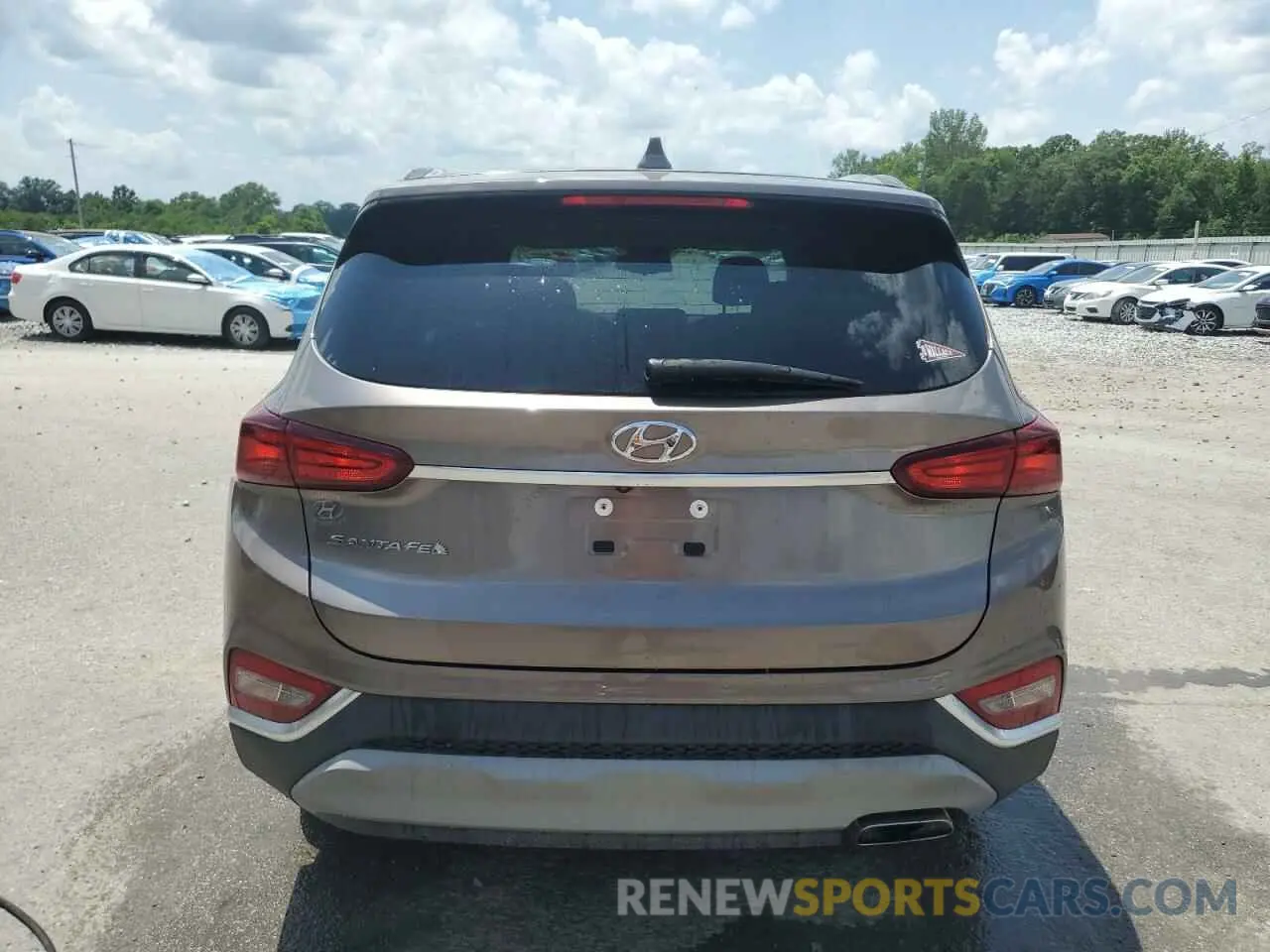 6 Photograph of a damaged car 5NMS33AD4LH203075 HYUNDAI SANTA FE 2020