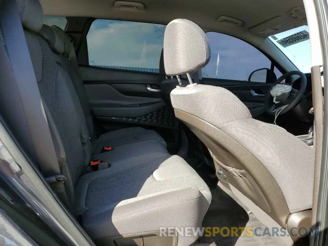 11 Photograph of a damaged car 5NMS33AD4LH247447 HYUNDAI SANTA FE 2020