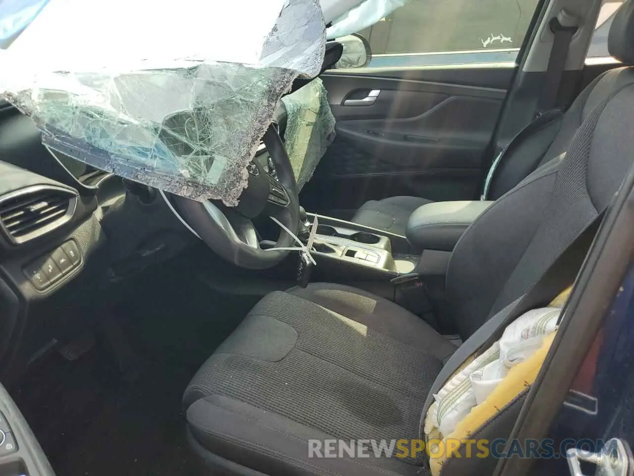 7 Photograph of a damaged car 5NMS33AD4LH268170 HYUNDAI SANTA FE 2020