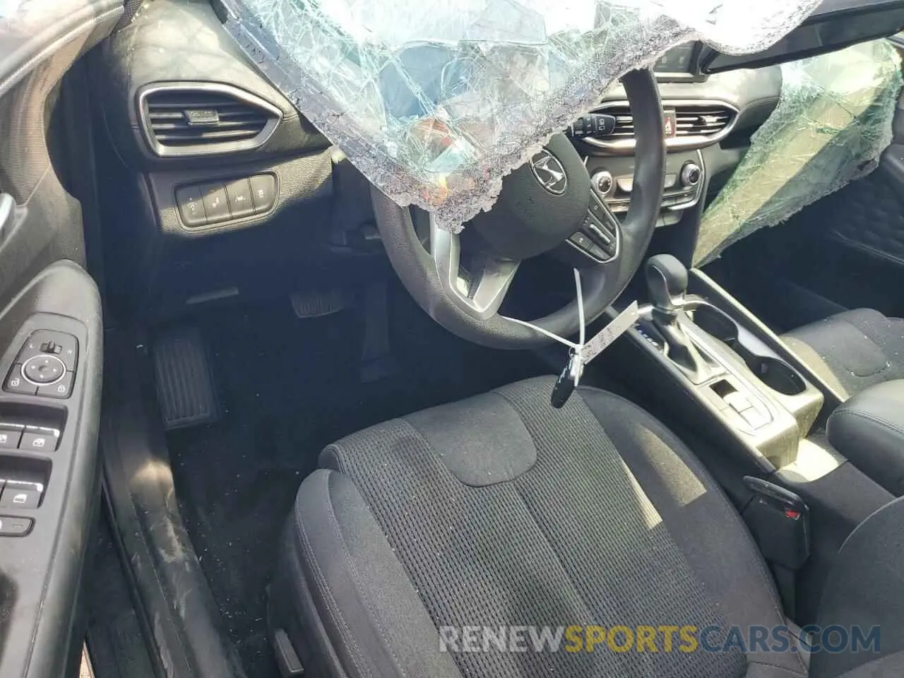 8 Photograph of a damaged car 5NMS33AD4LH268170 HYUNDAI SANTA FE 2020