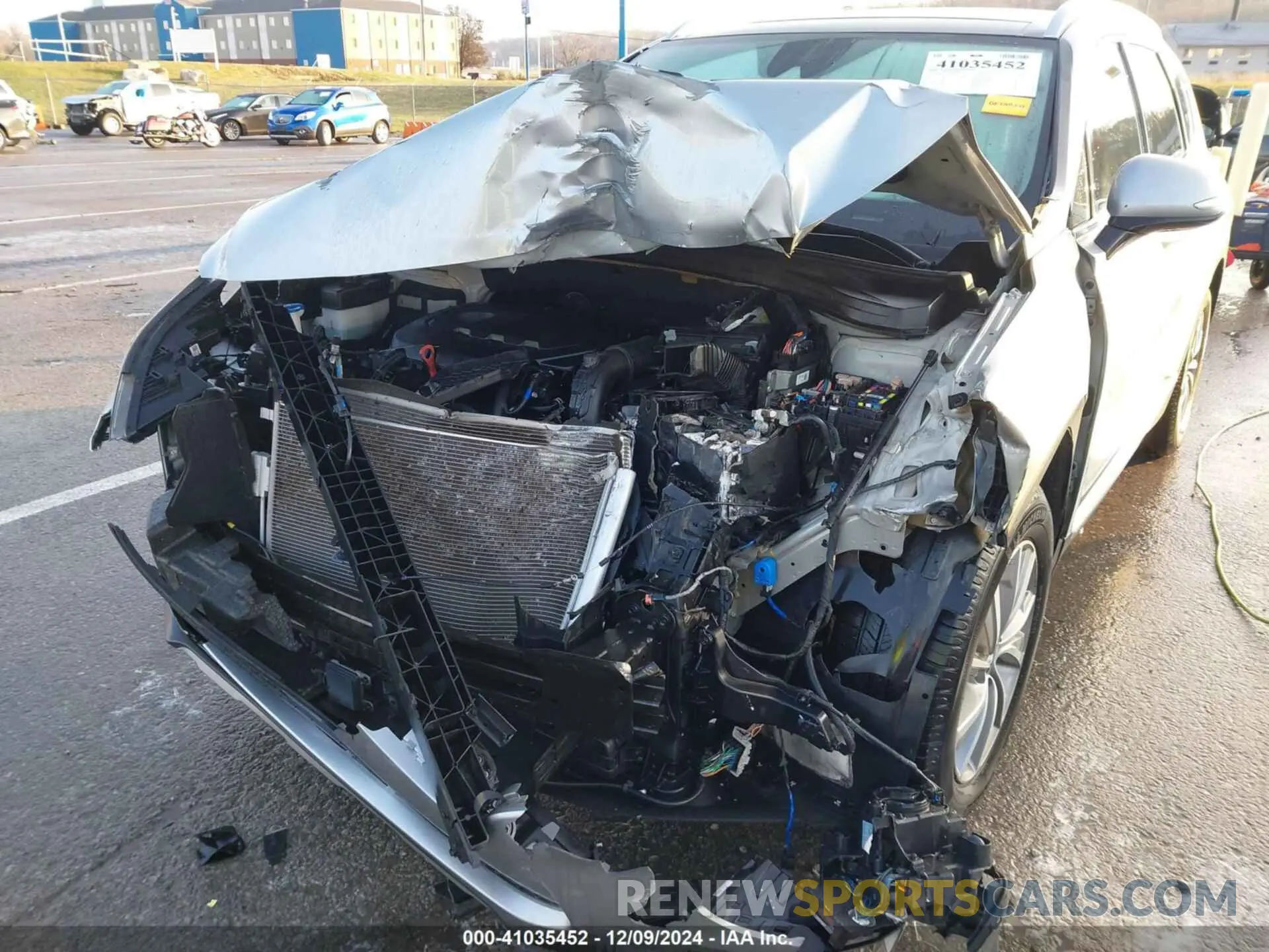 17 Photograph of a damaged car 5NMS33AD4LH280691 HYUNDAI SANTA FE 2020