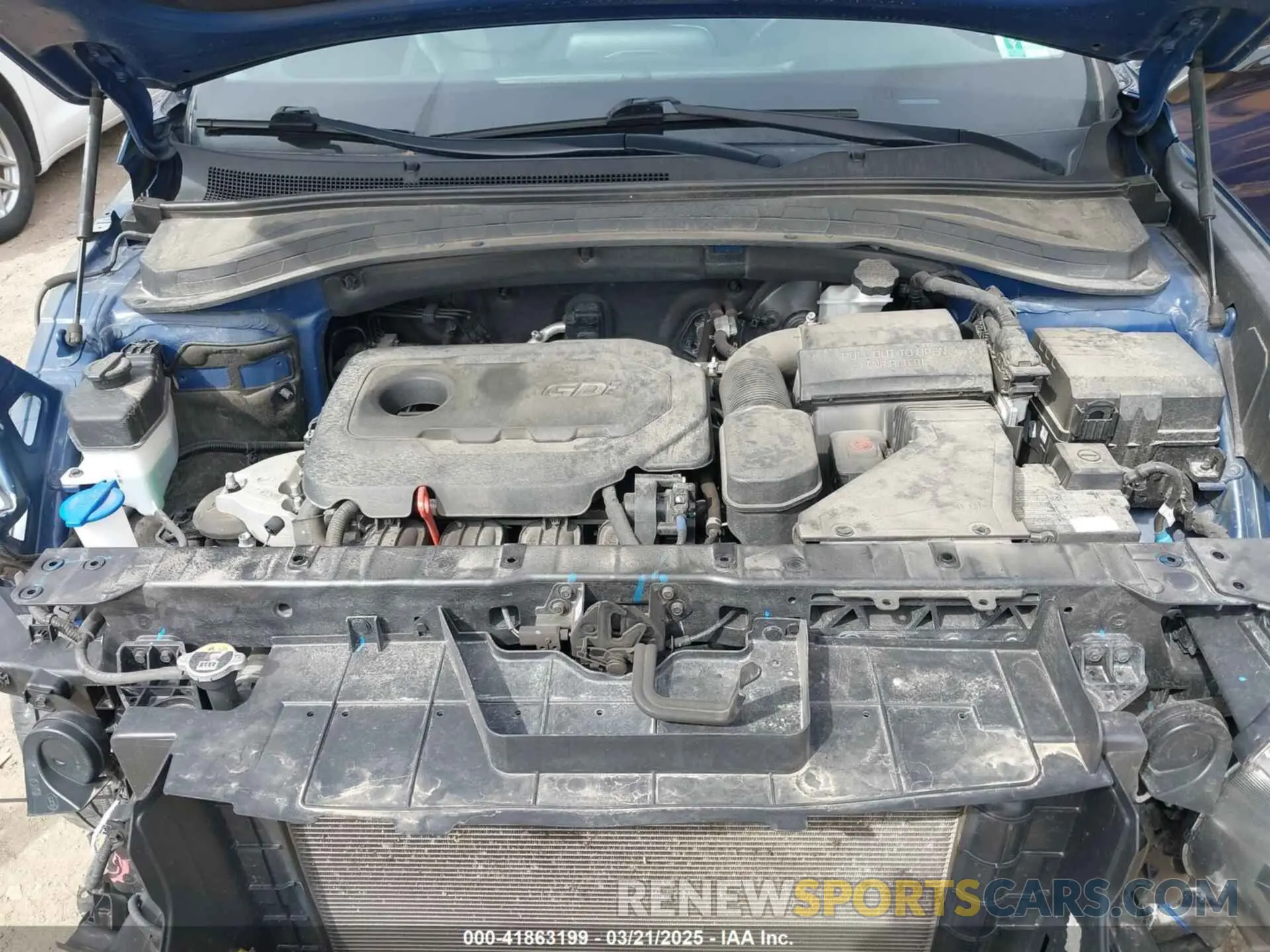 10 Photograph of a damaged car 5NMS33AD5LH211881 HYUNDAI SANTA FE 2020