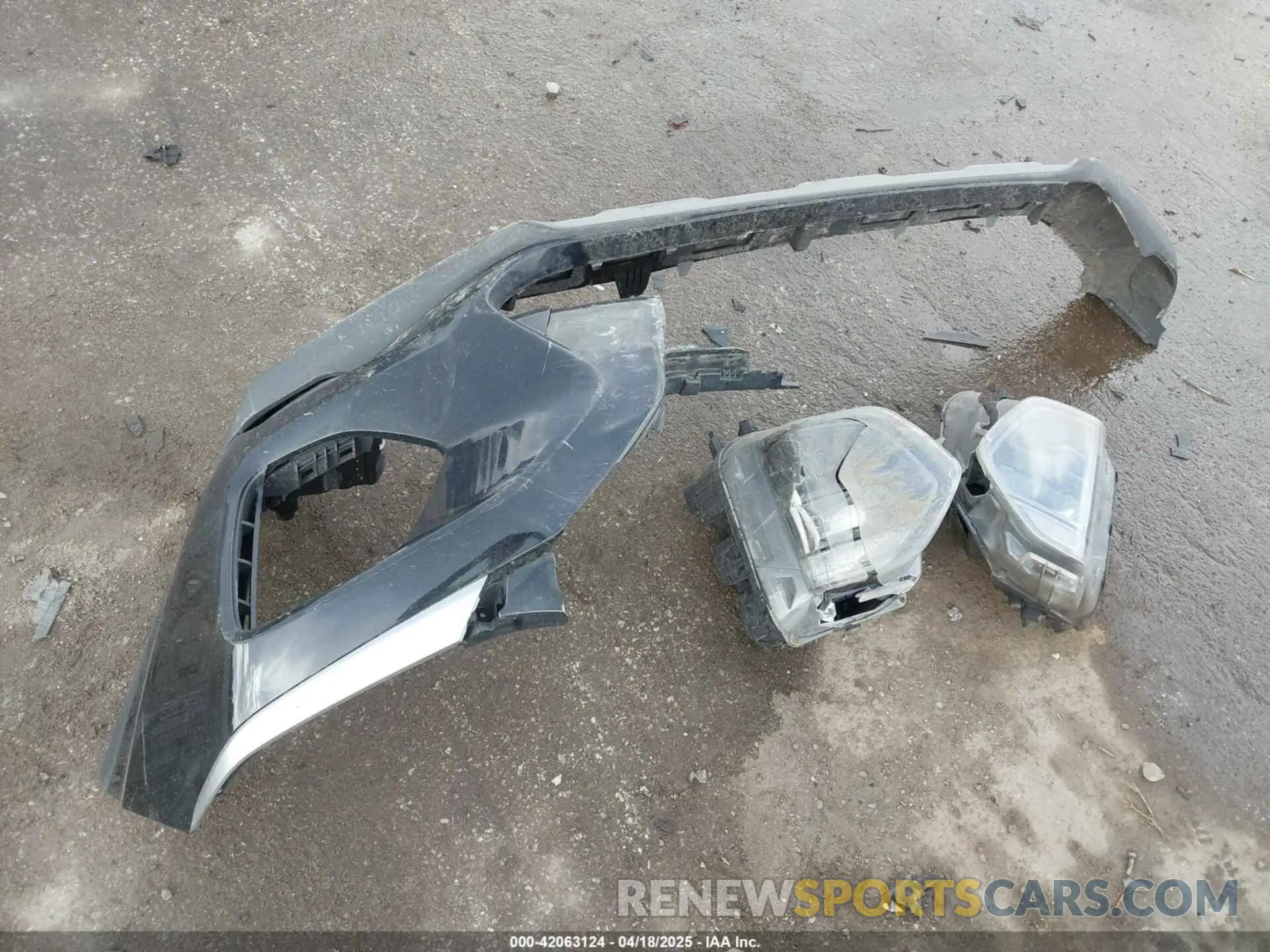 11 Photograph of a damaged car 5NMS33AD5LH221648 HYUNDAI SANTA FE 2020