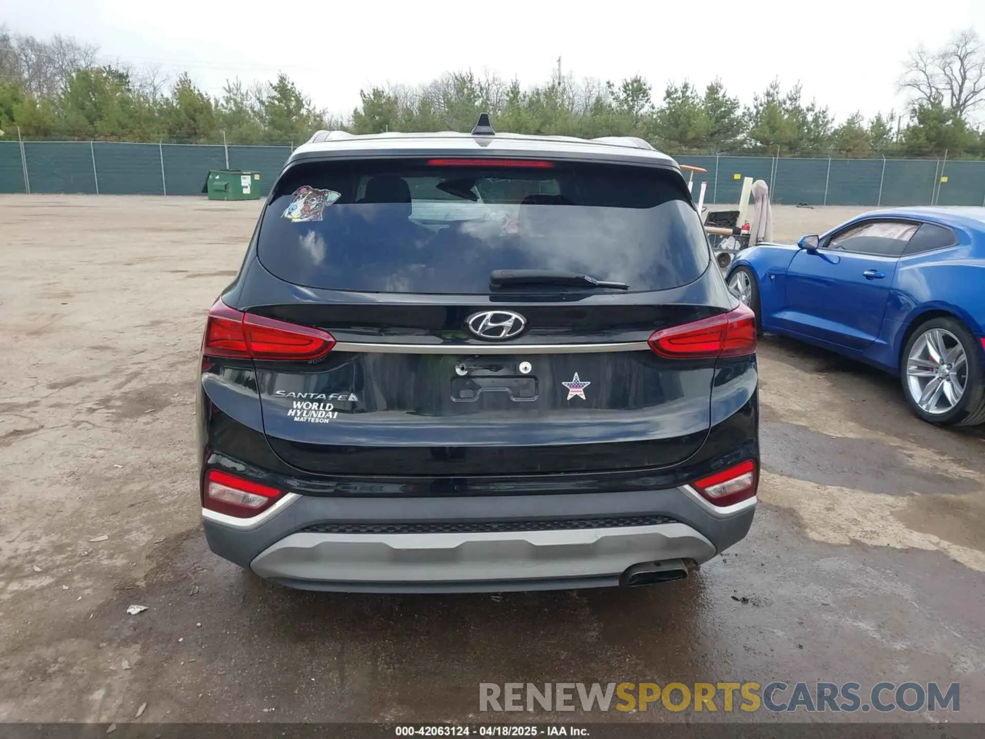 16 Photograph of a damaged car 5NMS33AD5LH221648 HYUNDAI SANTA FE 2020