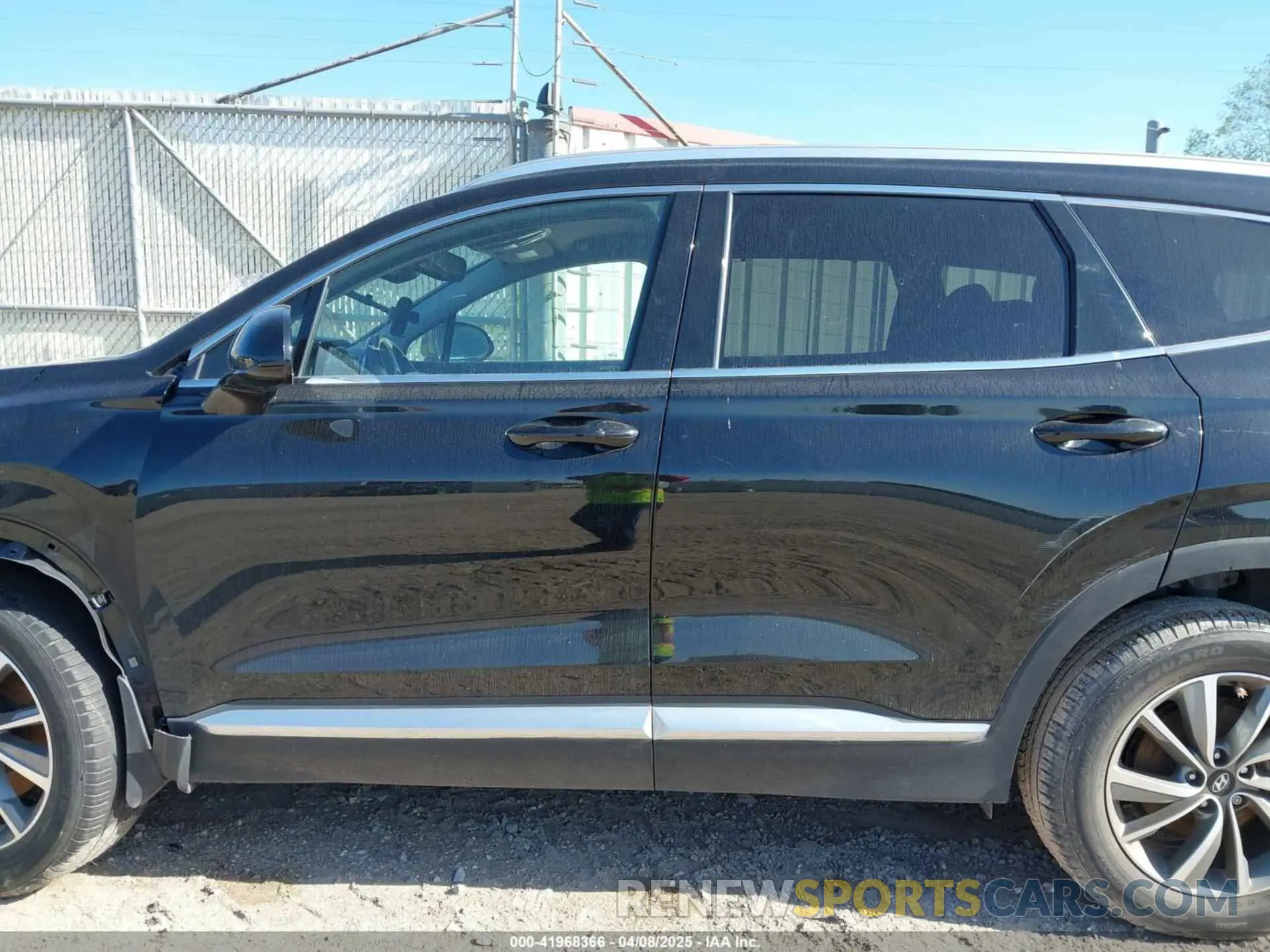 15 Photograph of a damaged car 5NMS33AD5LH251894 HYUNDAI SANTA FE 2020