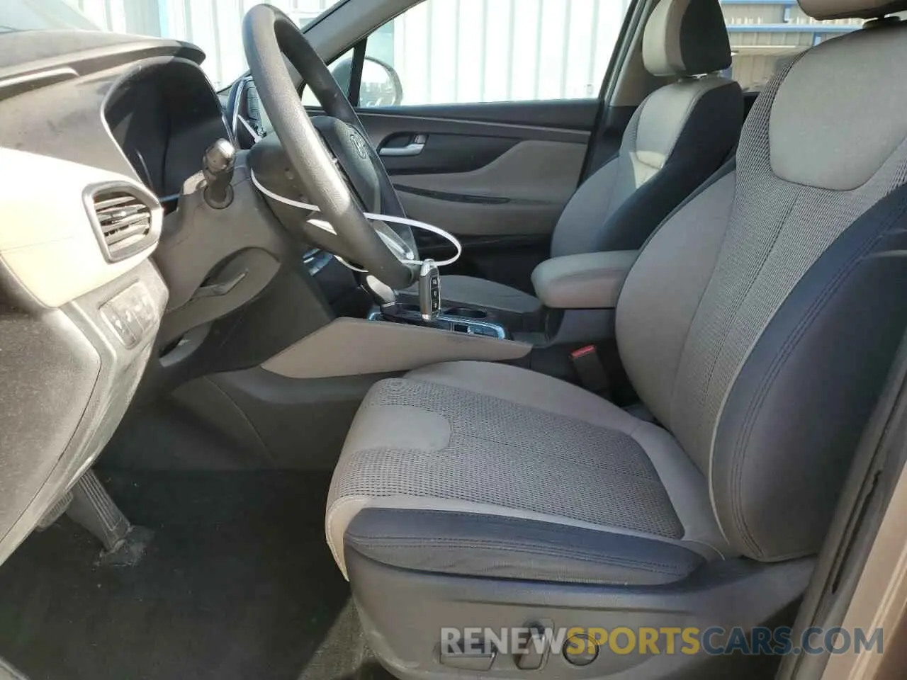 7 Photograph of a damaged car 5NMS33AD6LH165008 HYUNDAI SANTA FE 2020
