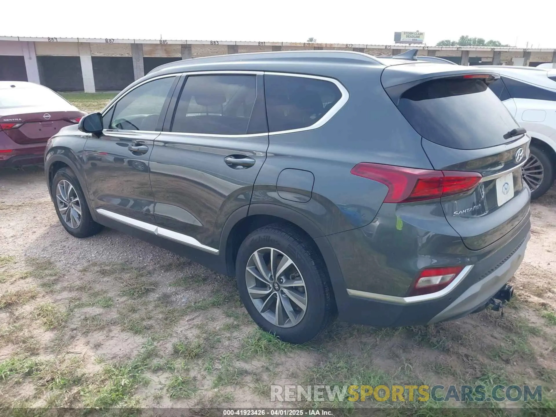 3 Photograph of a damaged car 5NMS33AD6LH186683 HYUNDAI SANTA FE 2020