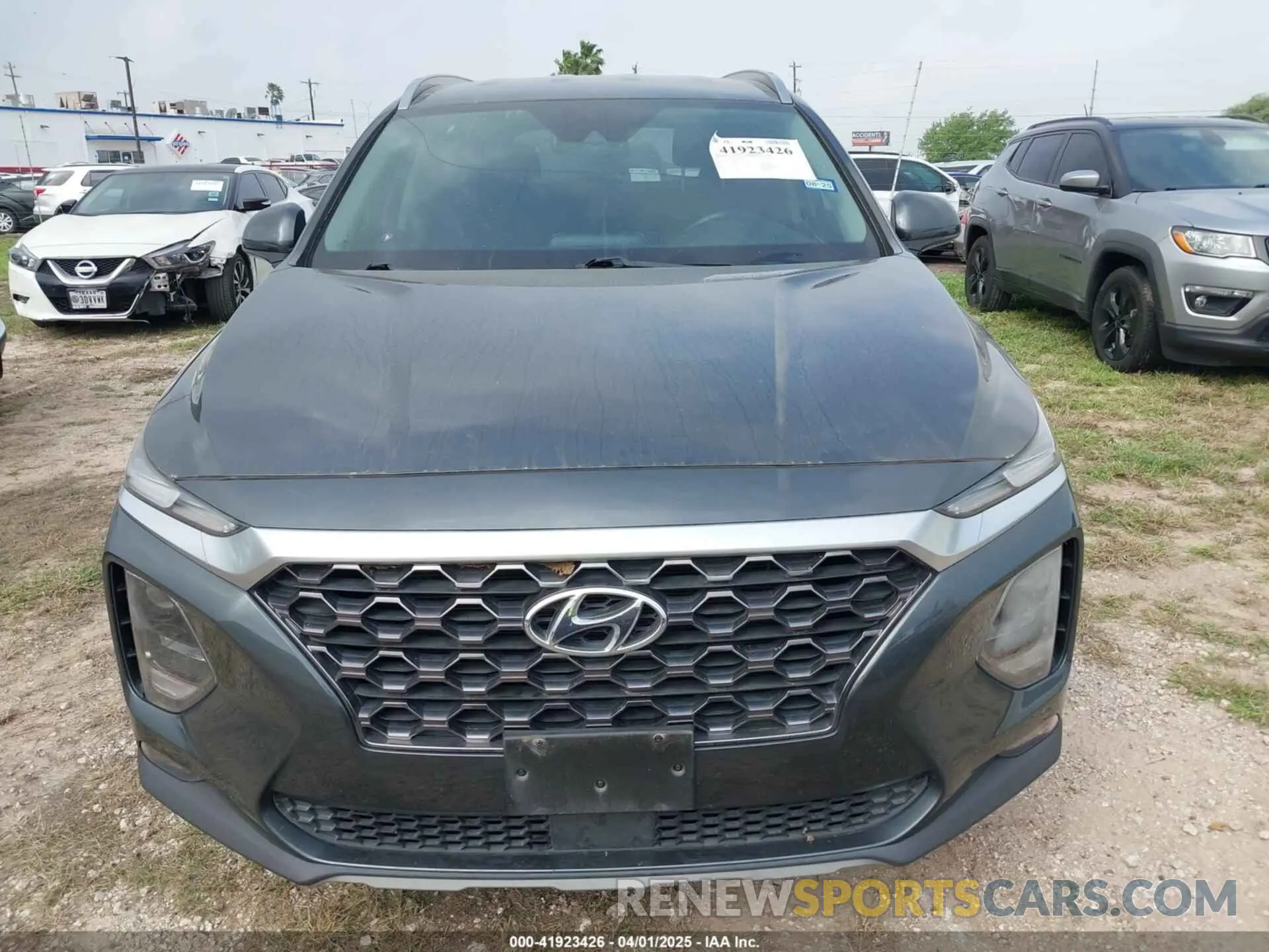 6 Photograph of a damaged car 5NMS33AD6LH186683 HYUNDAI SANTA FE 2020