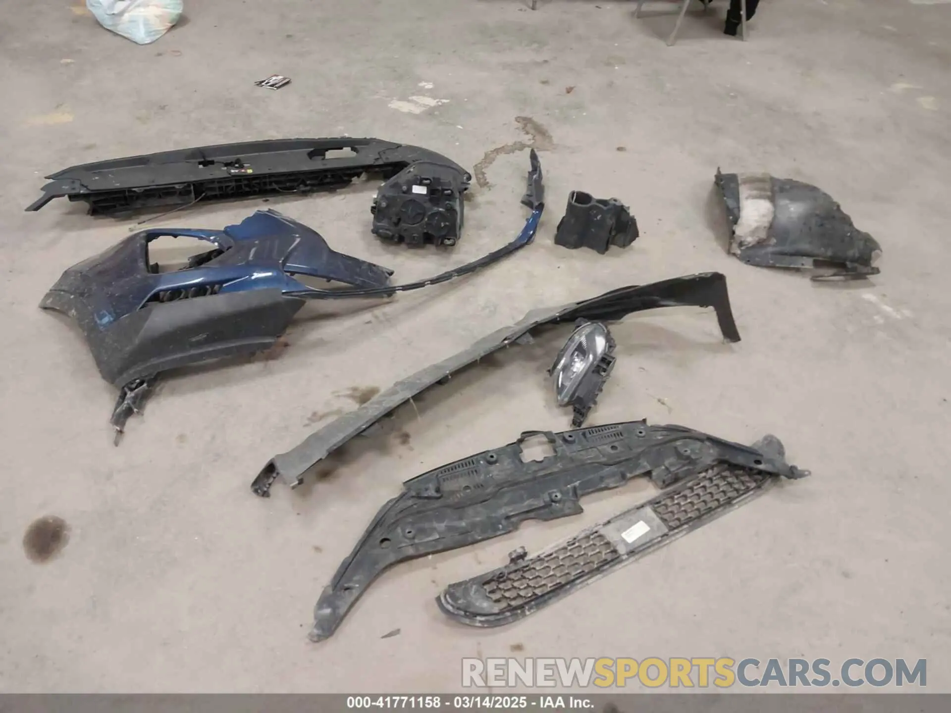 12 Photograph of a damaged car 5NMS33AD6LH238944 HYUNDAI SANTA FE 2020