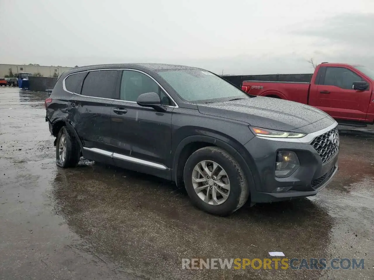 4 Photograph of a damaged car 5NMS33AD6LH285536 HYUNDAI SANTA FE 2020