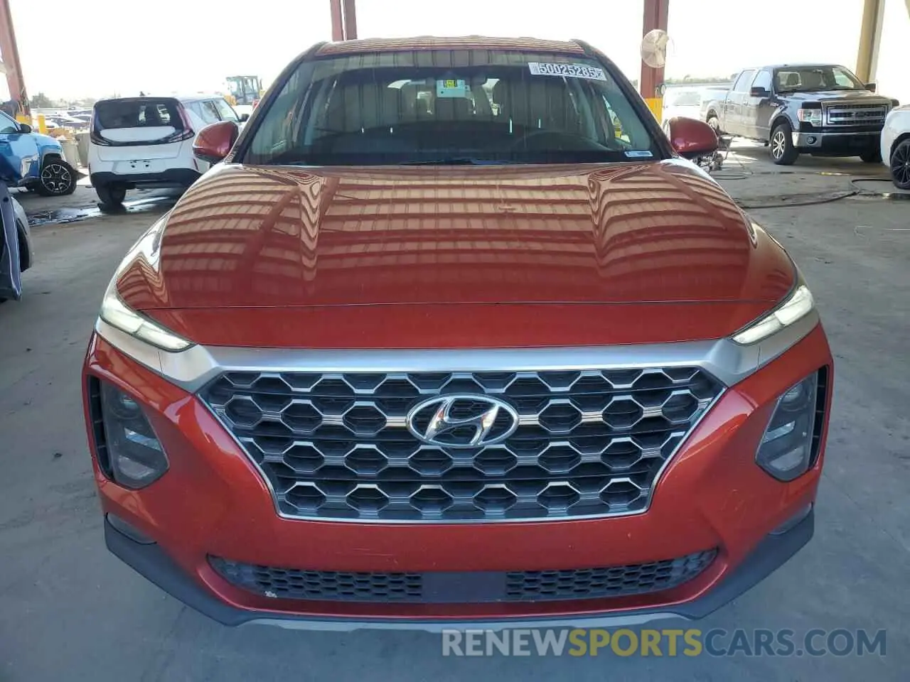 5 Photograph of a damaged car 5NMS33AD7LH154843 HYUNDAI SANTA FE 2020