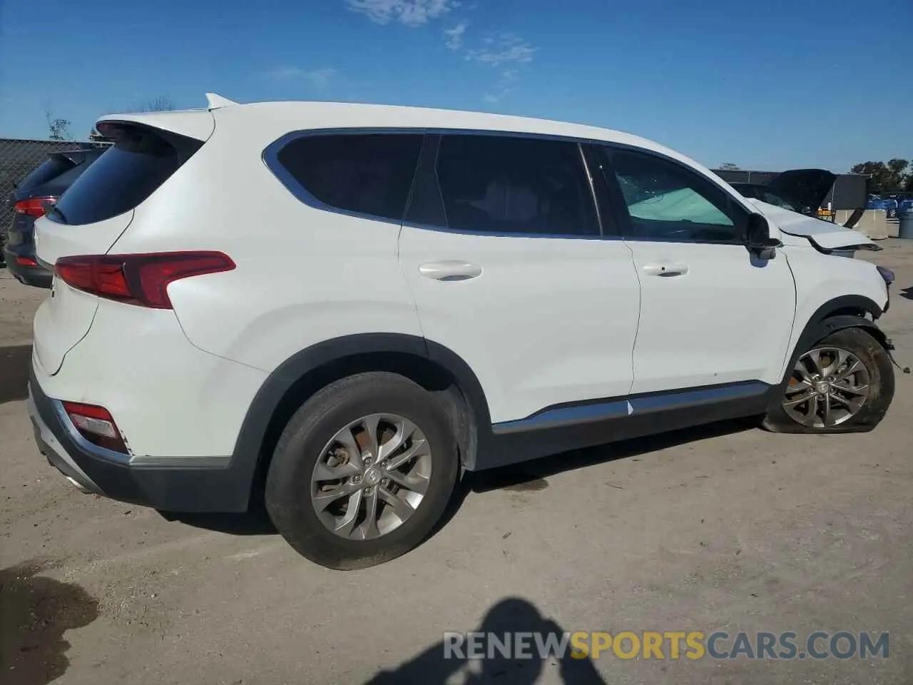 3 Photograph of a damaged car 5NMS33AD7LH195196 HYUNDAI SANTA FE 2020