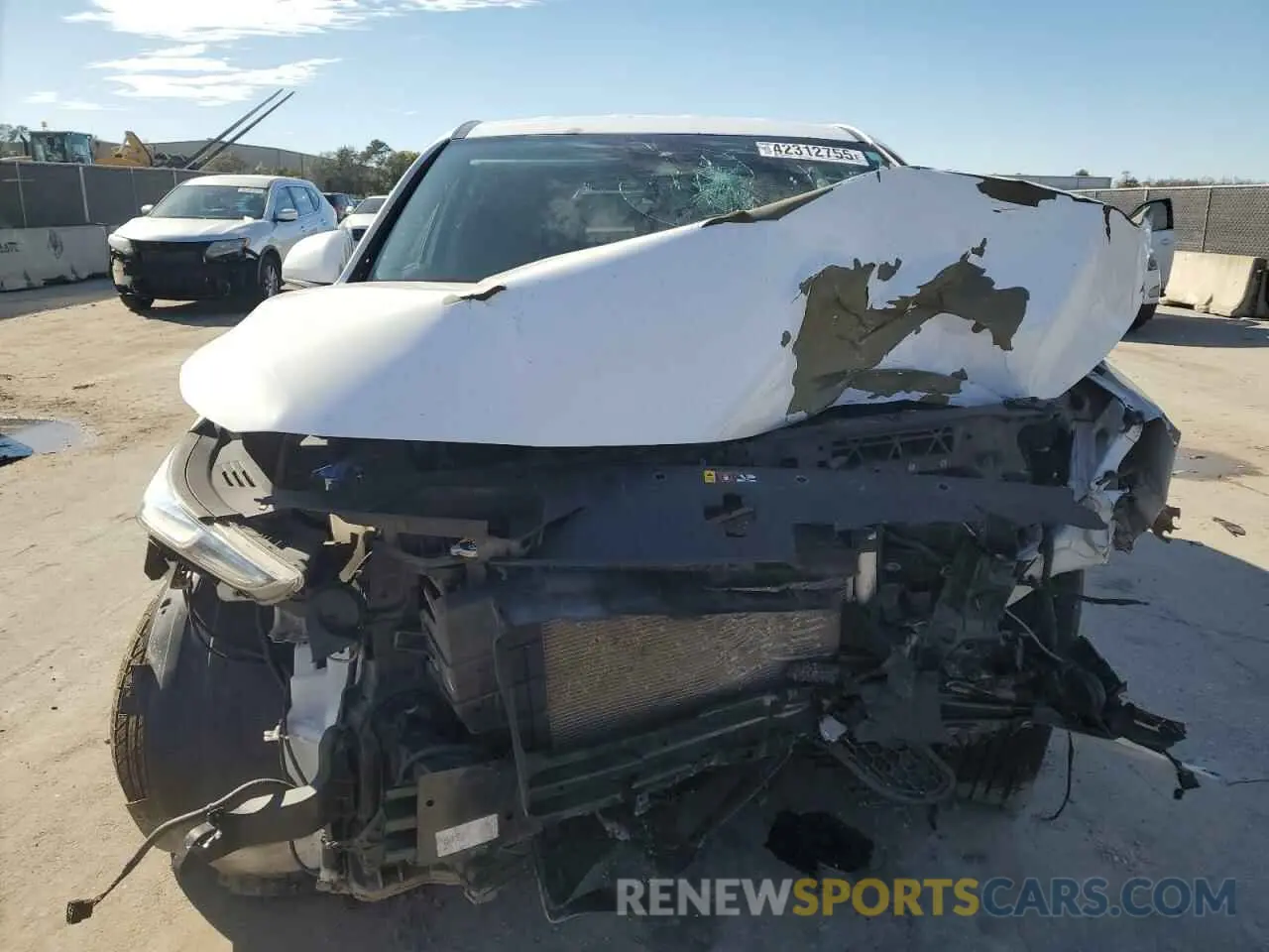 5 Photograph of a damaged car 5NMS33AD7LH195196 HYUNDAI SANTA FE 2020