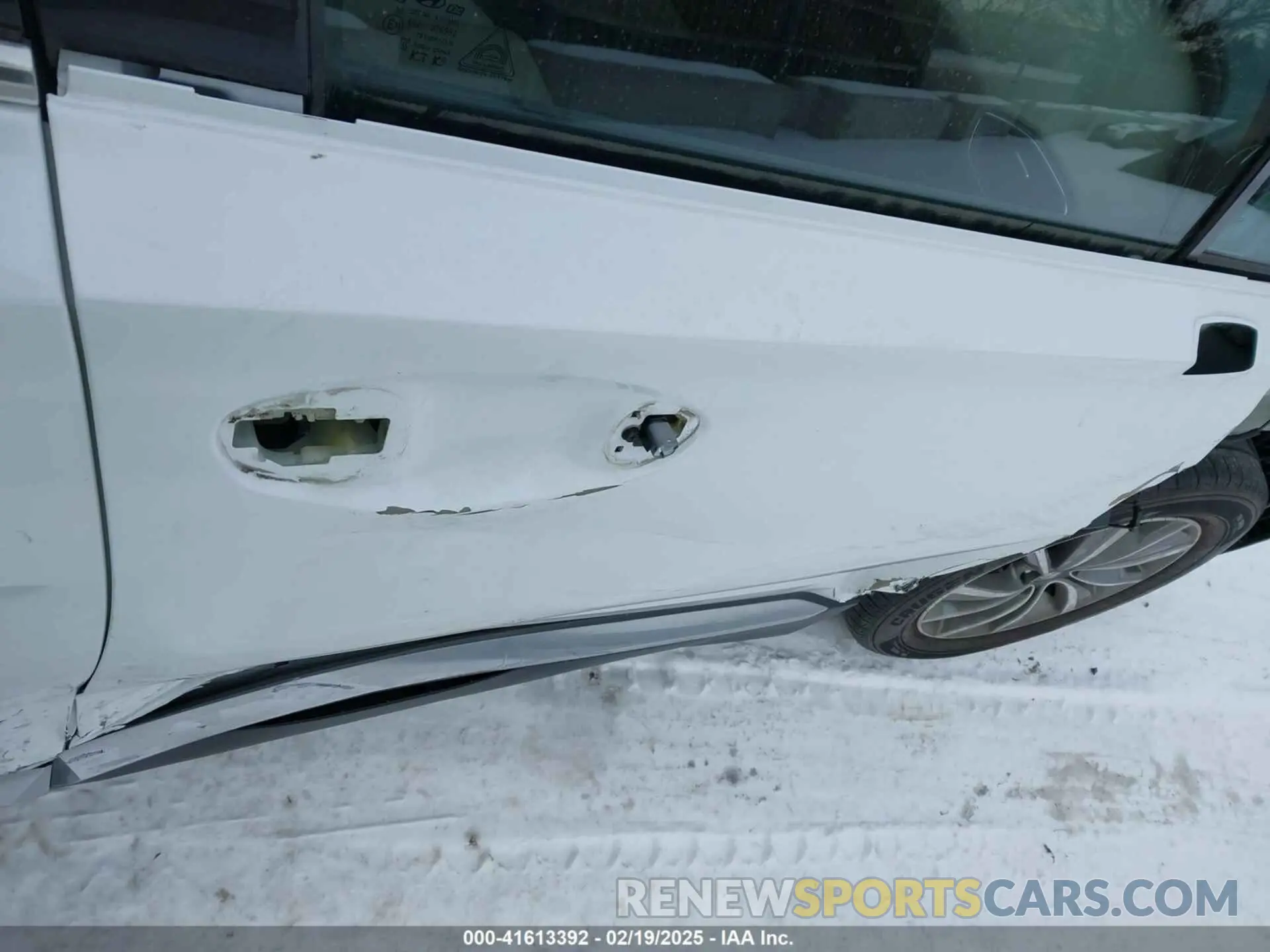 20 Photograph of a damaged car 5NMS33AD7LH289661 HYUNDAI SANTA FE 2020