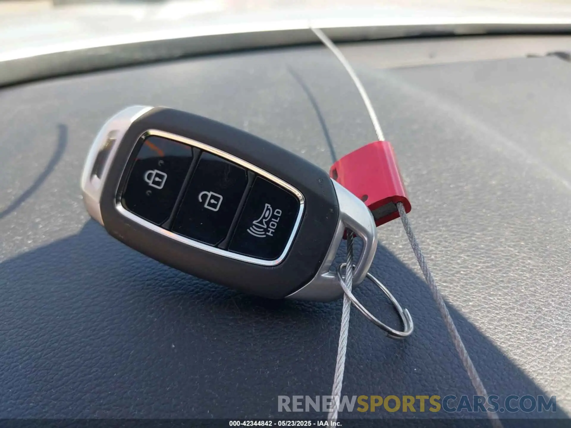 11 Photograph of a damaged car 5NMS33AD8LH169805 HYUNDAI SANTA FE 2020