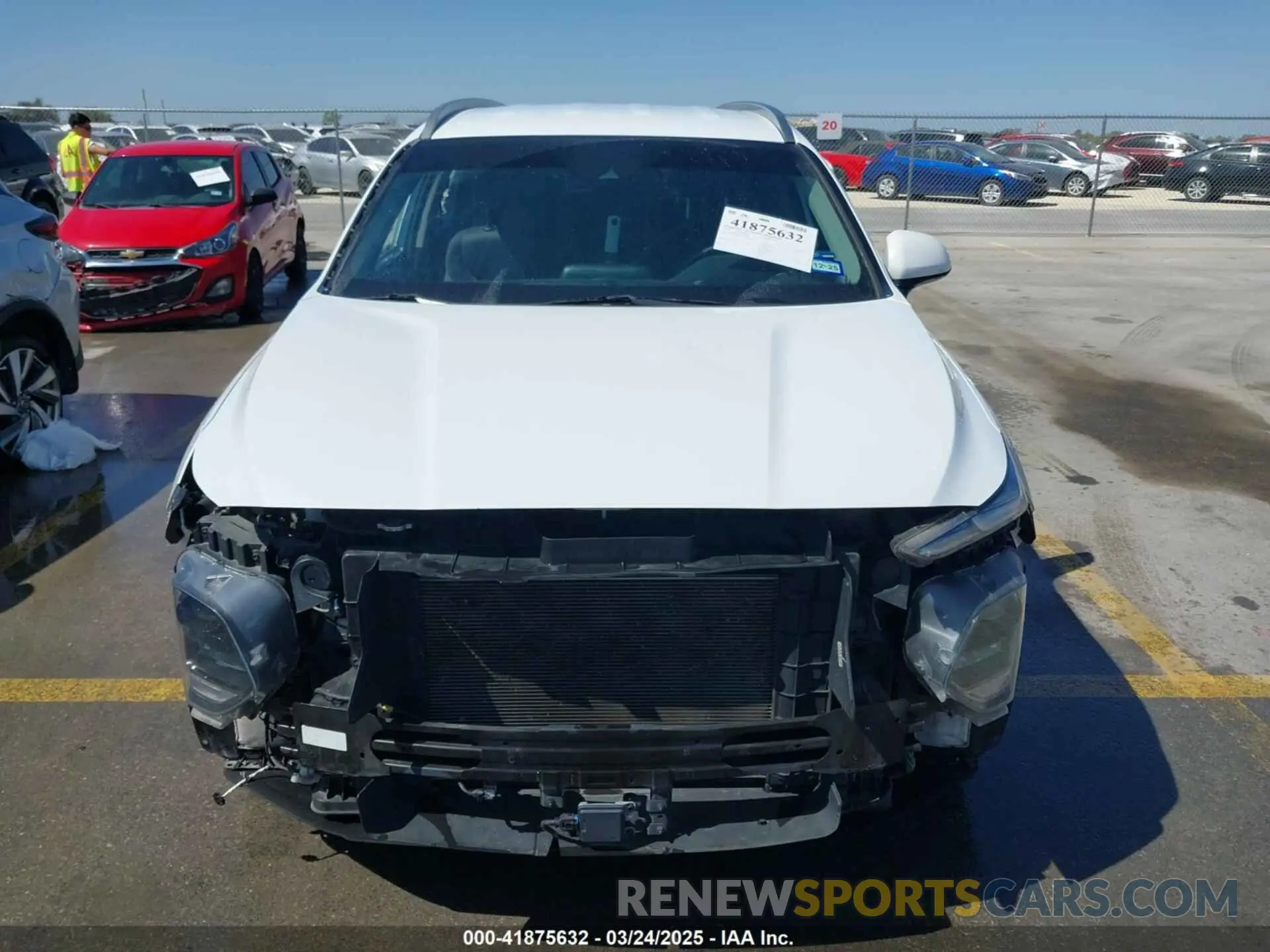 13 Photograph of a damaged car 5NMS33AD8LH194767 HYUNDAI SANTA FE 2020
