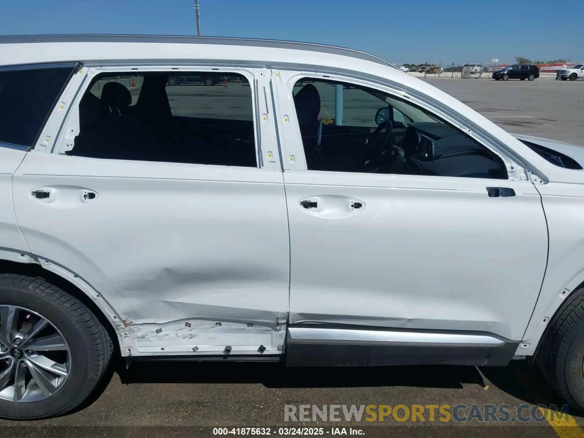 14 Photograph of a damaged car 5NMS33AD8LH194767 HYUNDAI SANTA FE 2020