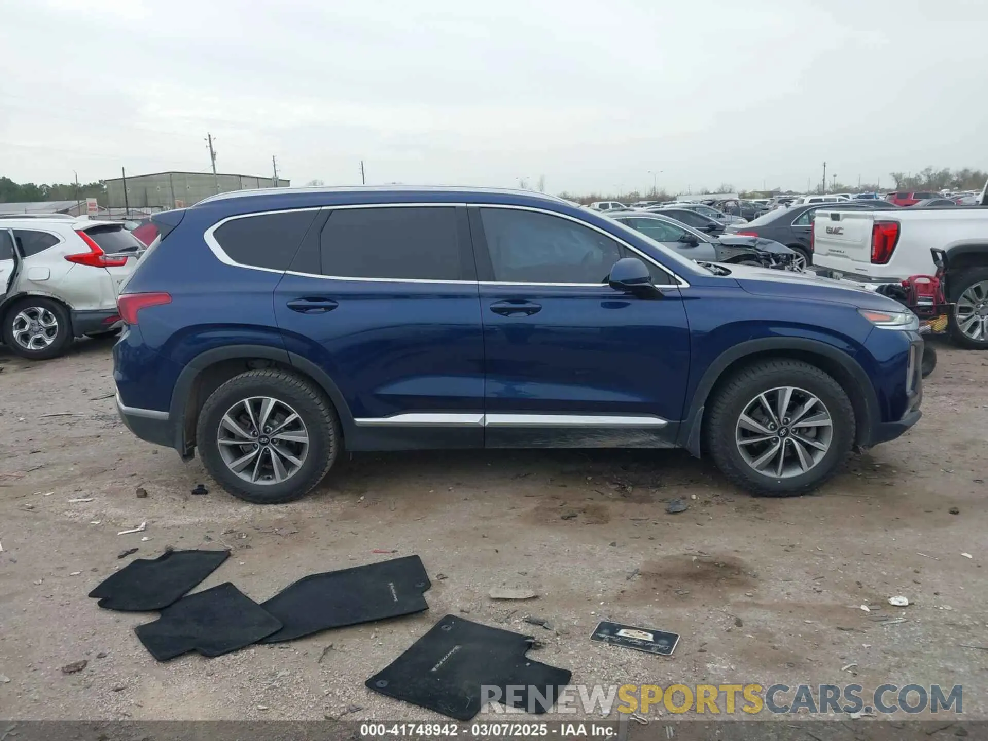 13 Photograph of a damaged car 5NMS33AD8LH260329 HYUNDAI SANTA FE 2020