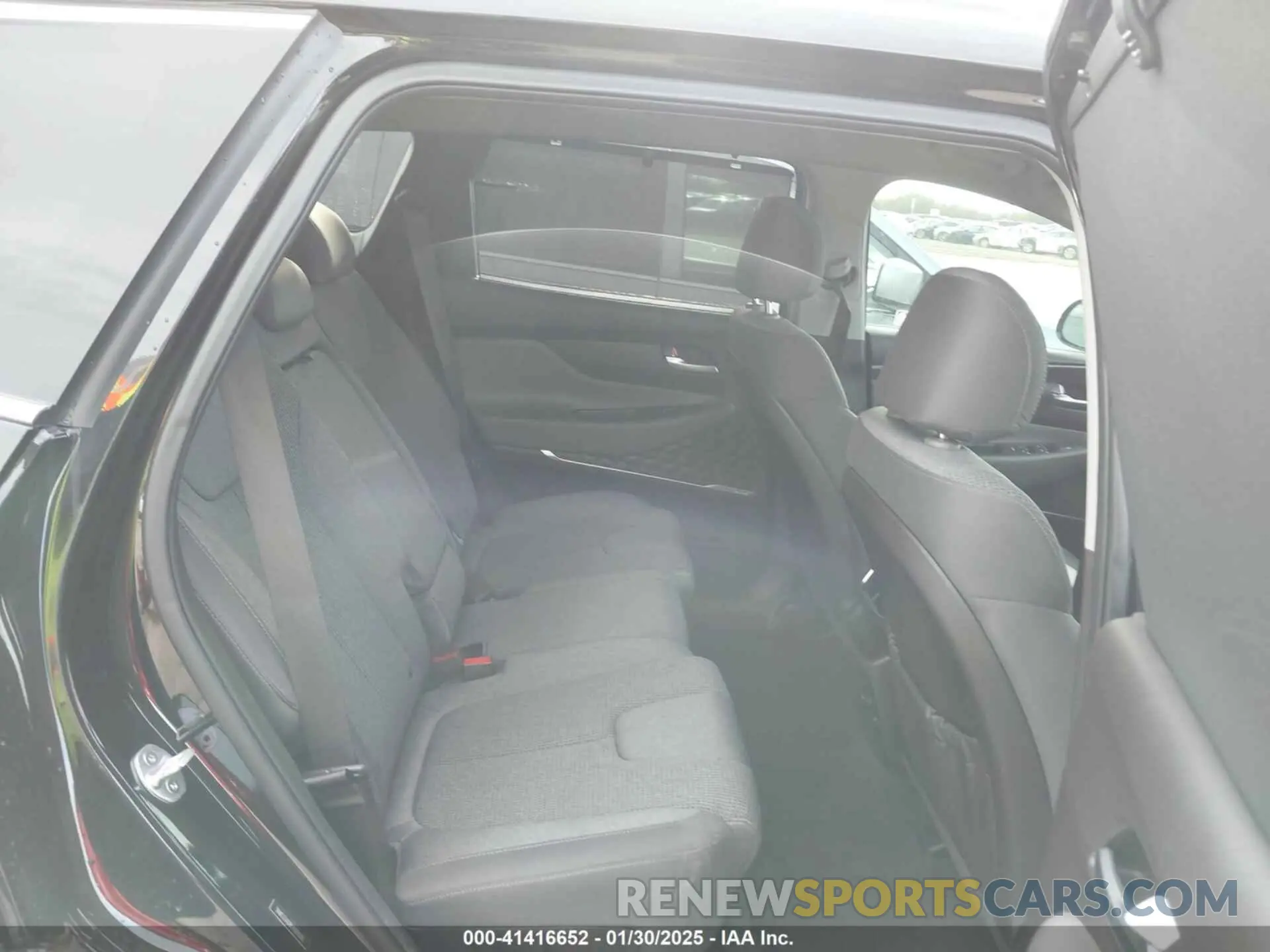 8 Photograph of a damaged car 5NMS33AD8LH265031 HYUNDAI SANTA FE 2020