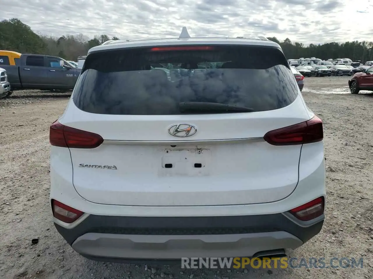 6 Photograph of a damaged car 5NMS33AD8LH280547 HYUNDAI SANTA FE 2020