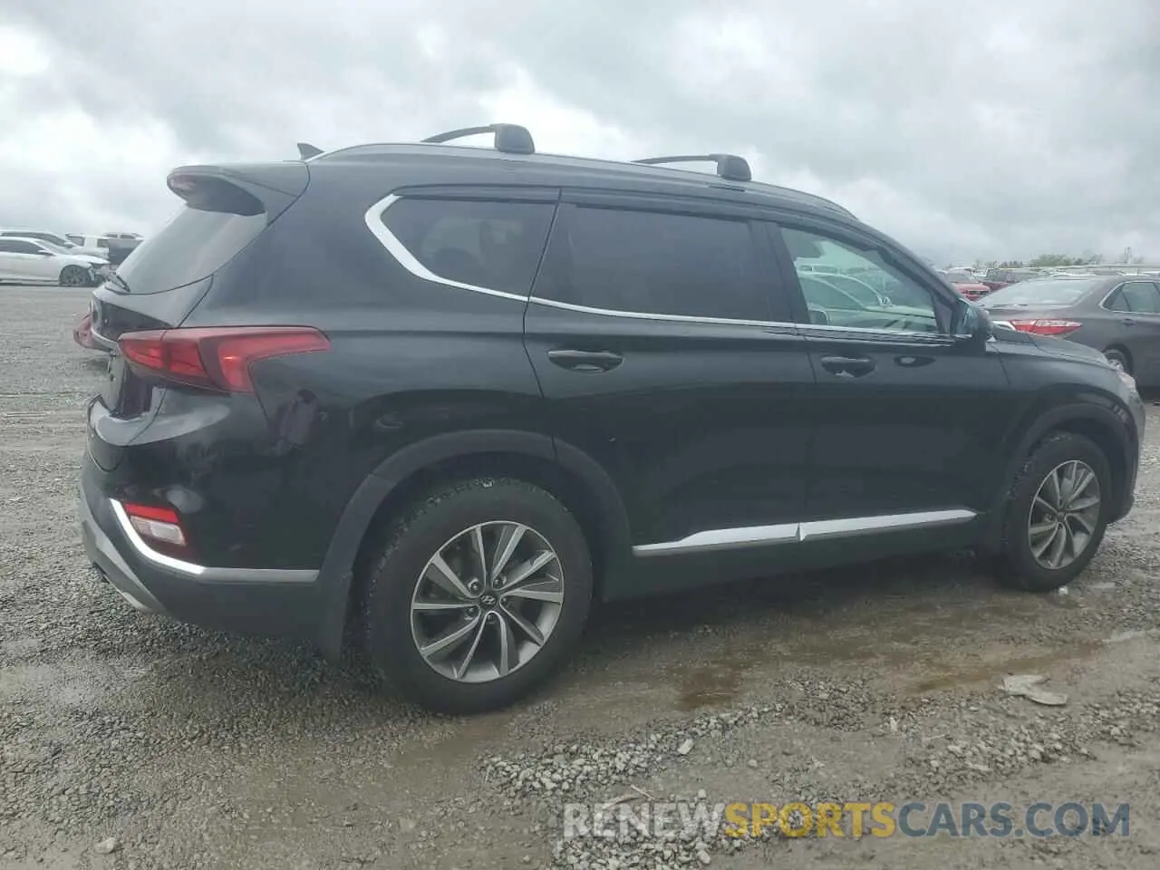 3 Photograph of a damaged car 5NMS33AD8LH284582 HYUNDAI SANTA FE 2020