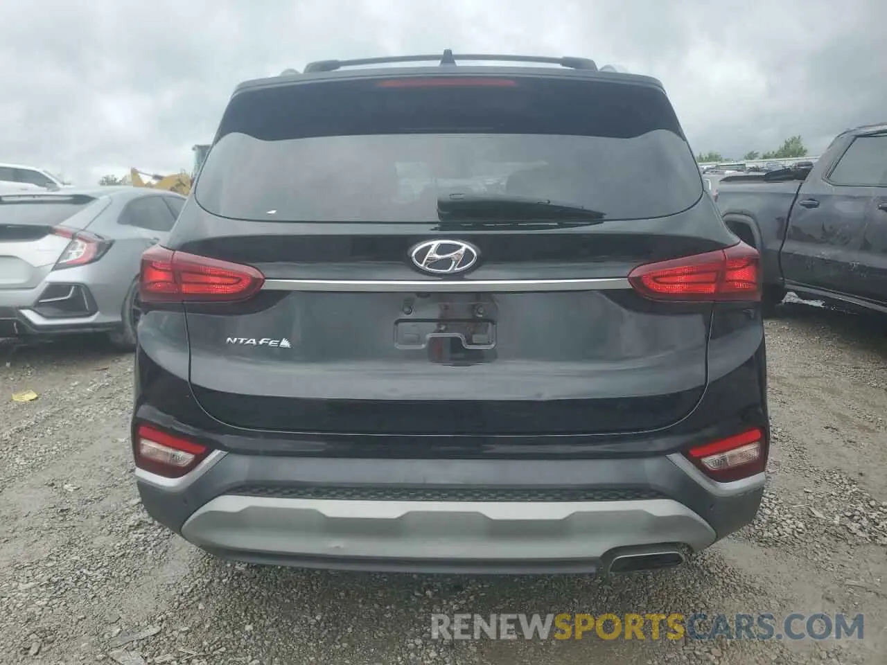 6 Photograph of a damaged car 5NMS33AD8LH284582 HYUNDAI SANTA FE 2020