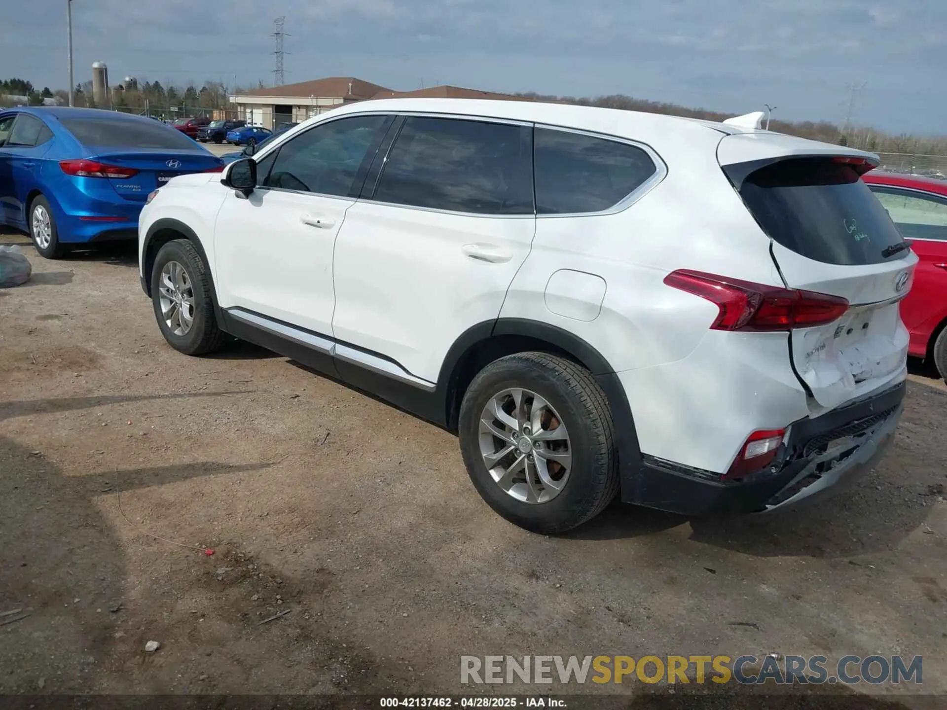 3 Photograph of a damaged car 5NMS33AD9LH154617 HYUNDAI SANTA FE 2020