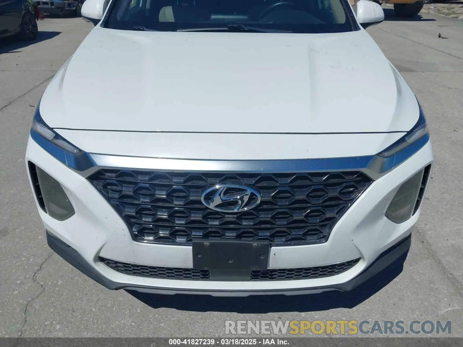 12 Photograph of a damaged car 5NMS33AD9LH243166 HYUNDAI SANTA FE 2020