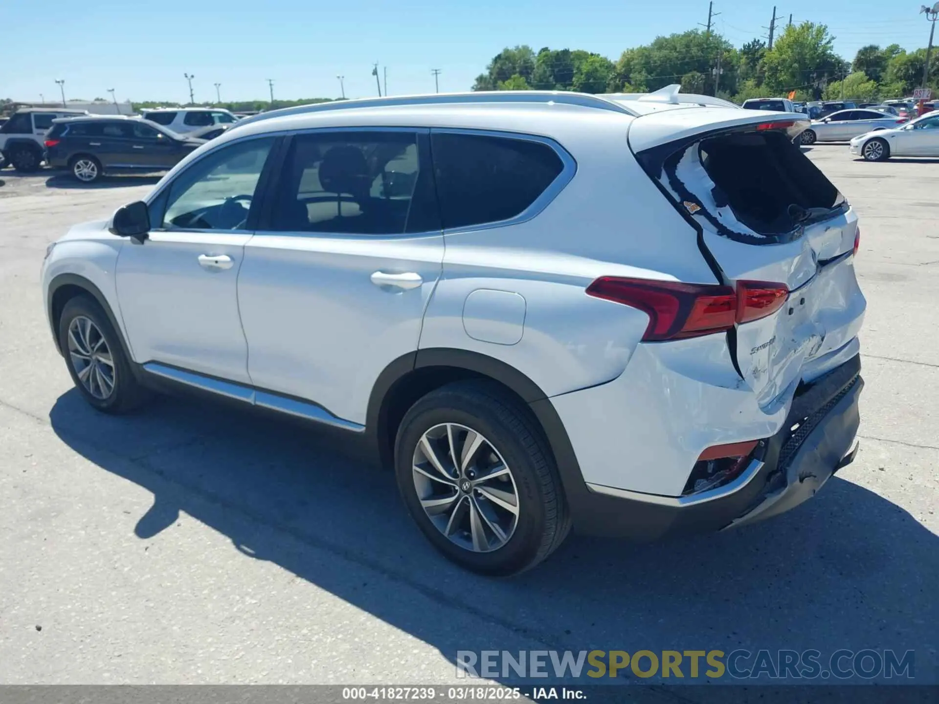 3 Photograph of a damaged car 5NMS33AD9LH243166 HYUNDAI SANTA FE 2020