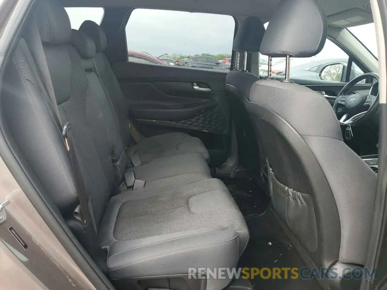 11 Photograph of a damaged car 5NMS33ADXLH166176 HYUNDAI SANTA FE 2020