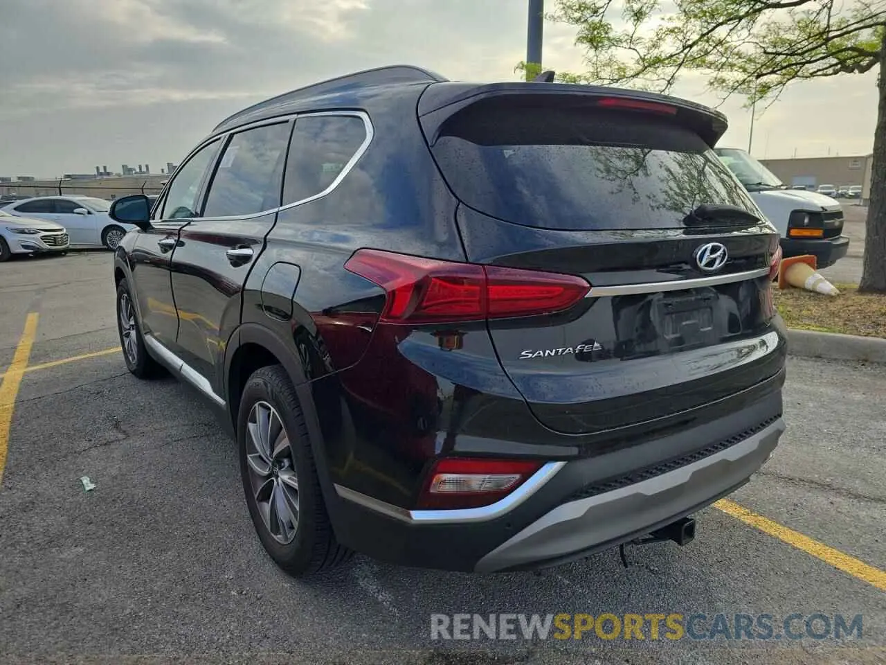 3 Photograph of a damaged car 5NMS33ADXLH210631 HYUNDAI SANTA FE 2020