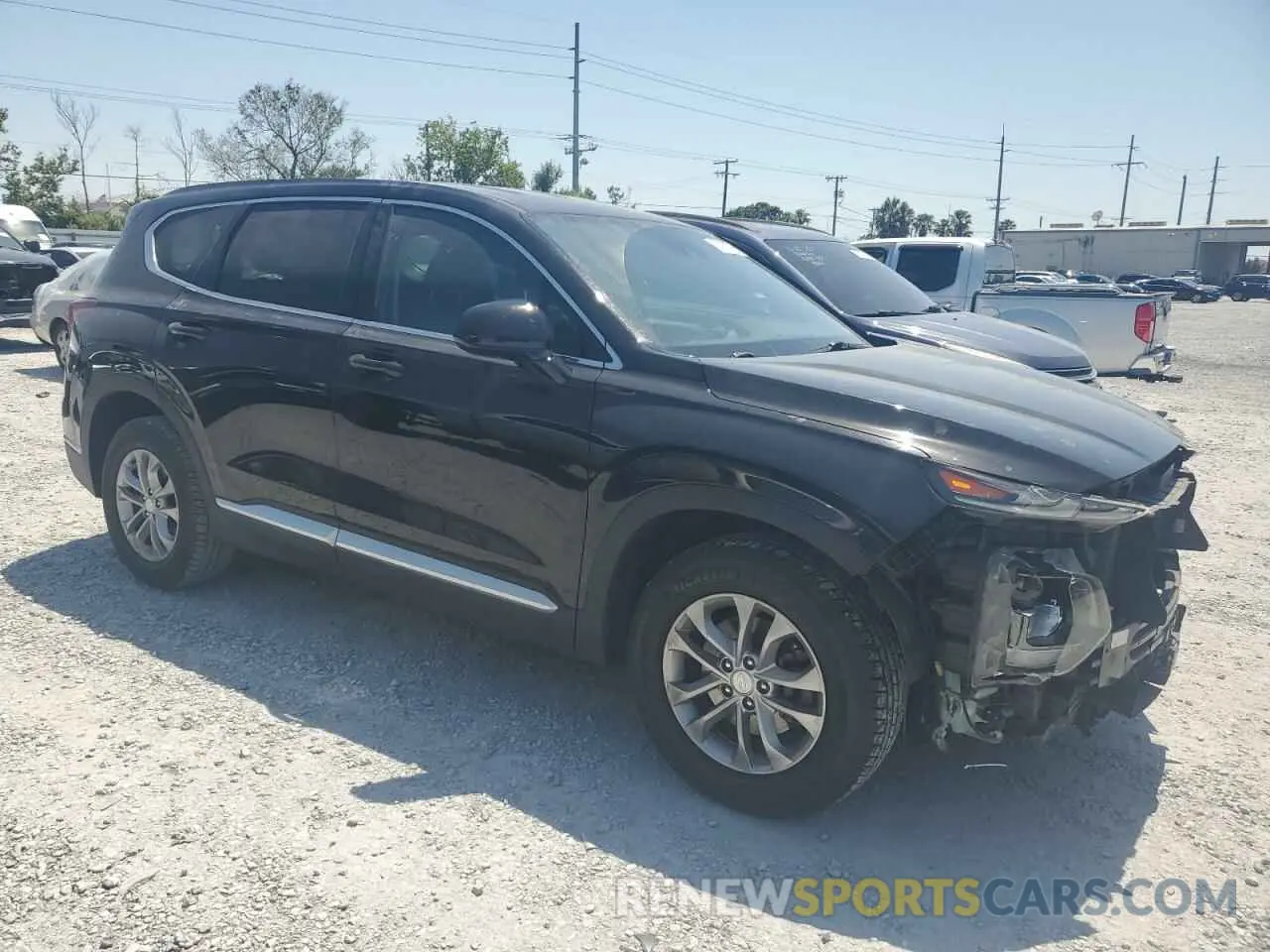 4 Photograph of a damaged car 5NMS33ADXLH224951 HYUNDAI SANTA FE 2020