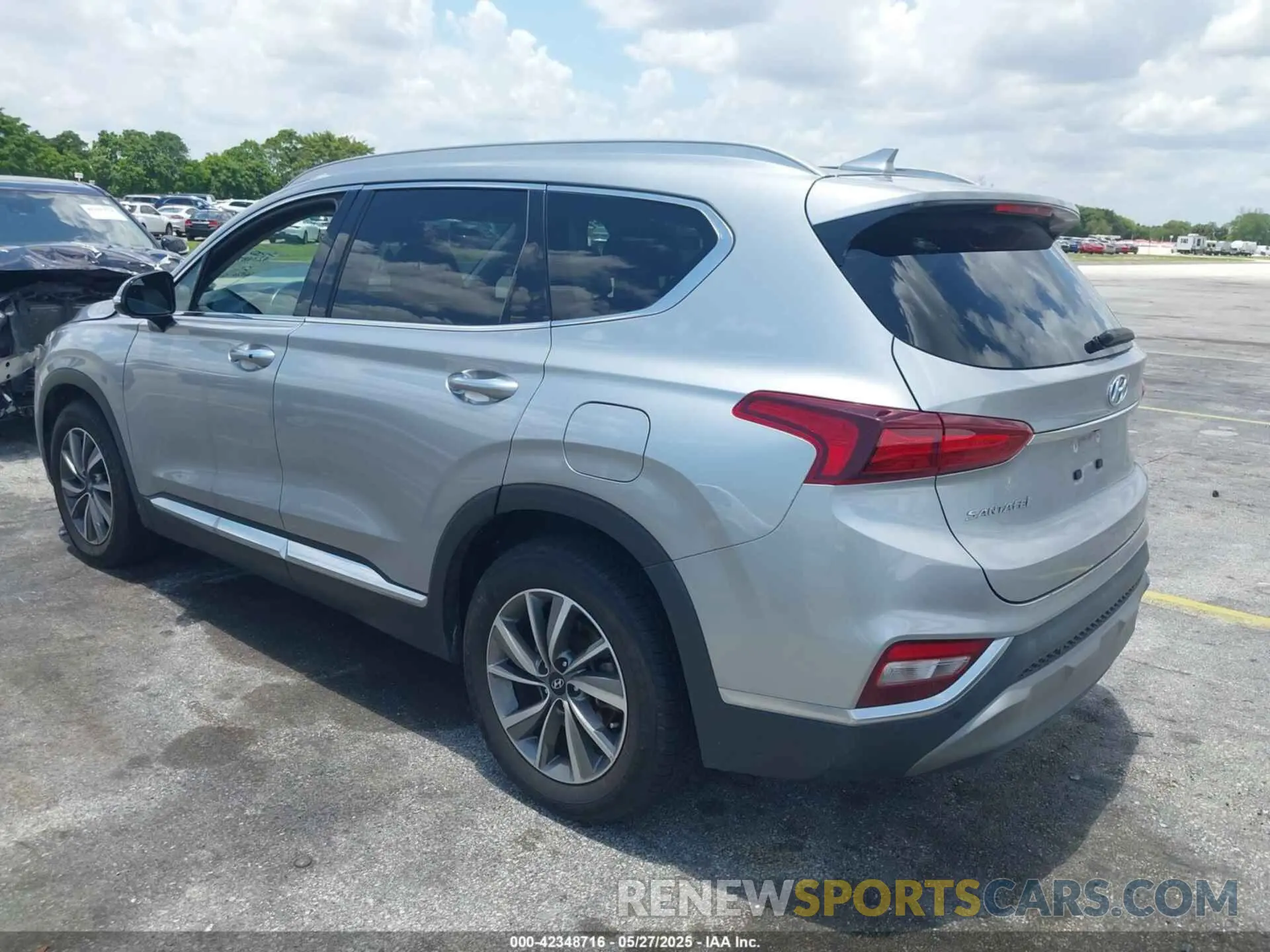 3 Photograph of a damaged car 5NMS33ADXLH288956 HYUNDAI SANTA FE 2020