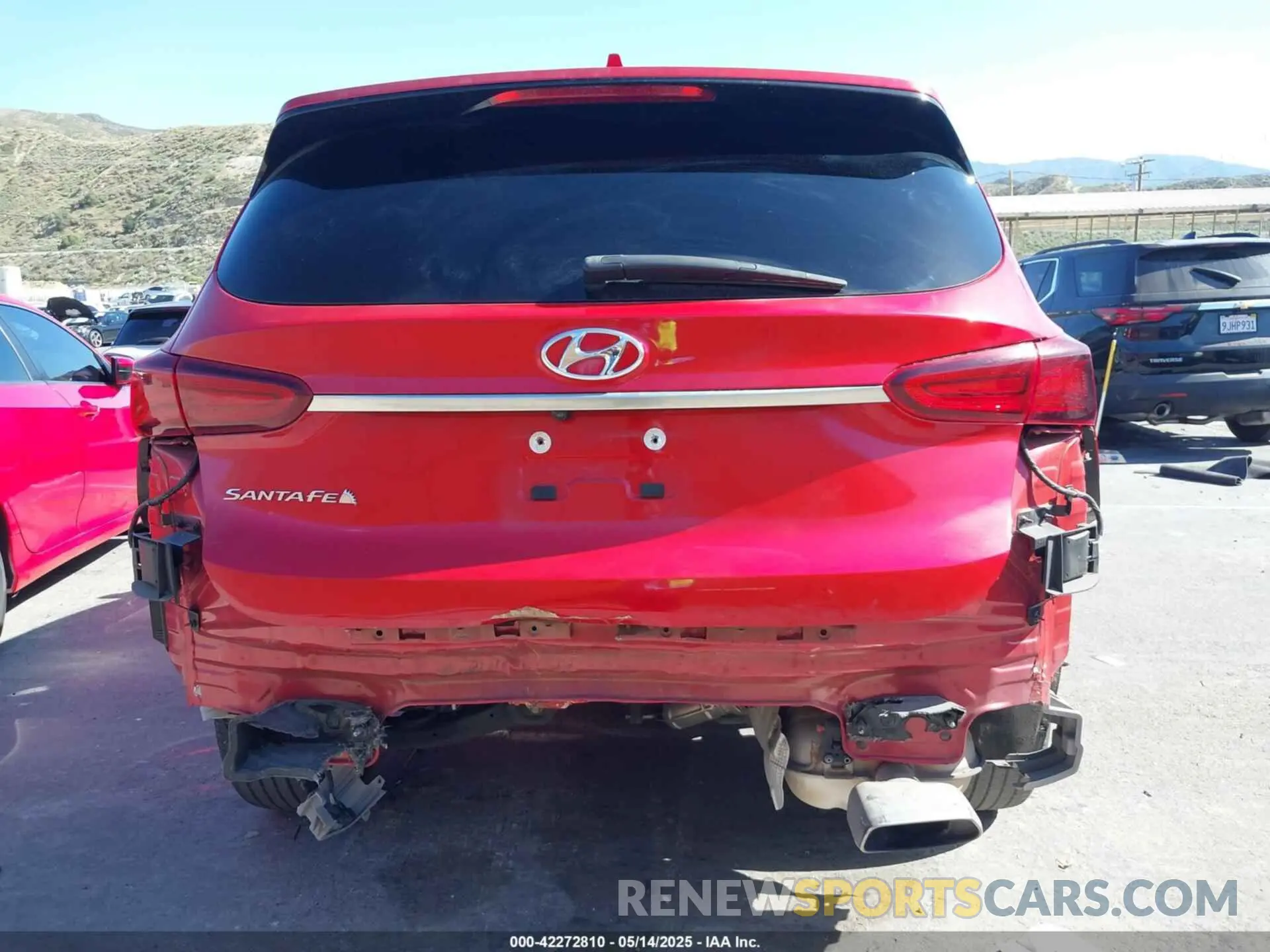 6 Photograph of a damaged car 5NMS33ADXLH292148 HYUNDAI SANTA FE 2020