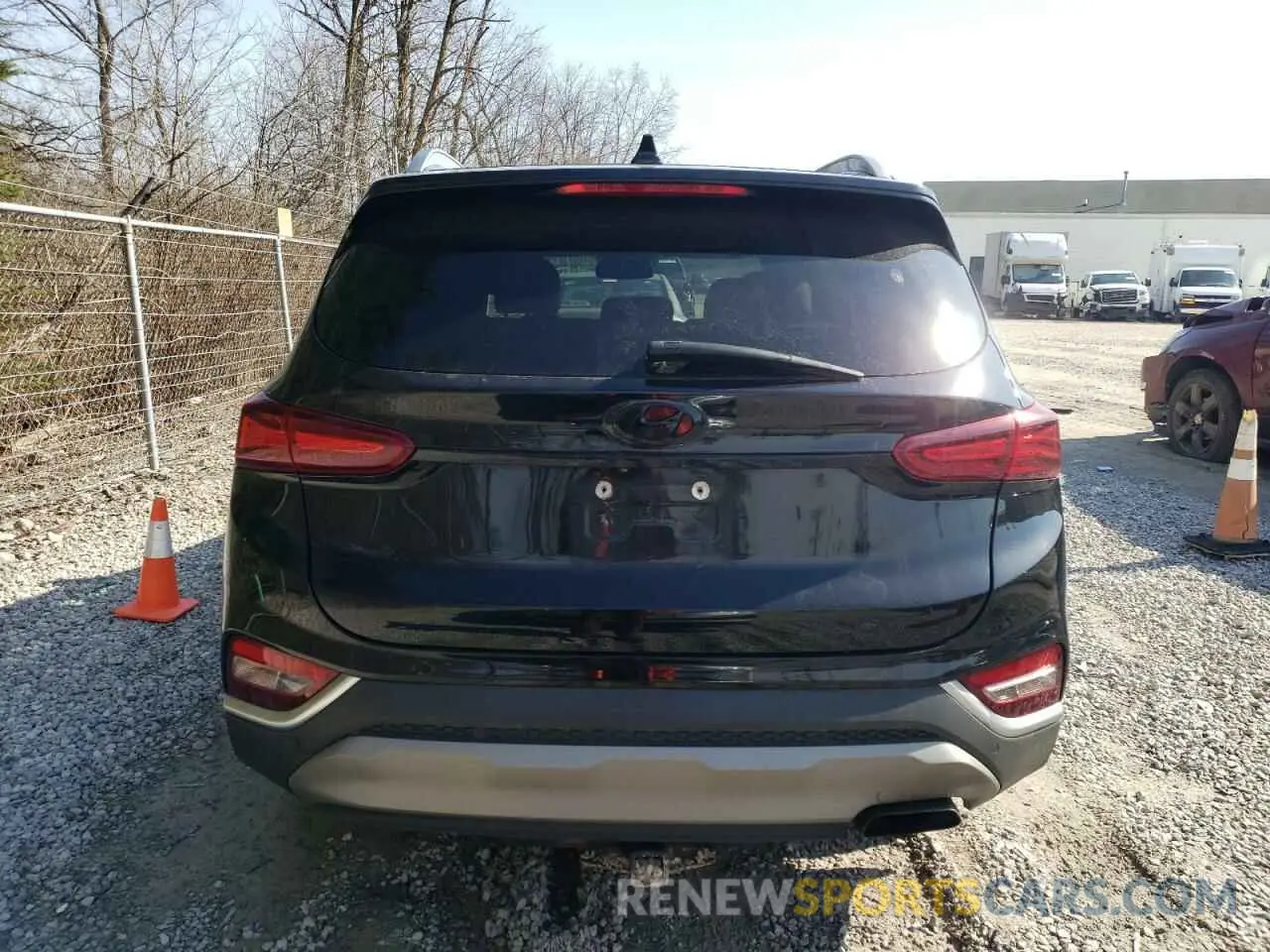 6 Photograph of a damaged car 5NMS3CAA4LH165840 HYUNDAI SANTA FE 2020
