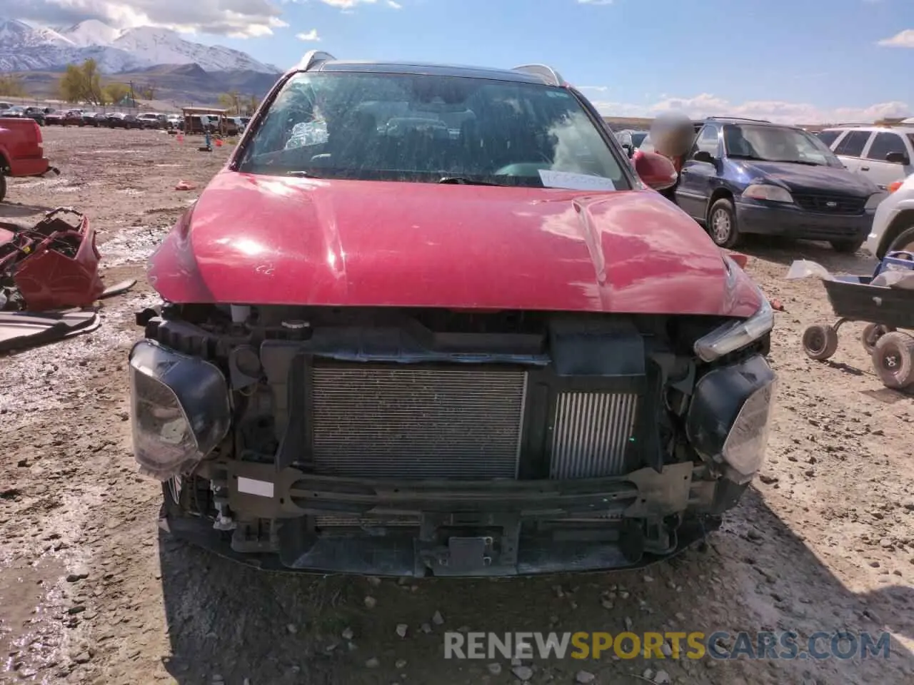 5 Photograph of a damaged car 5NMS3CAA4LH263542 HYUNDAI SANTA FE 2020