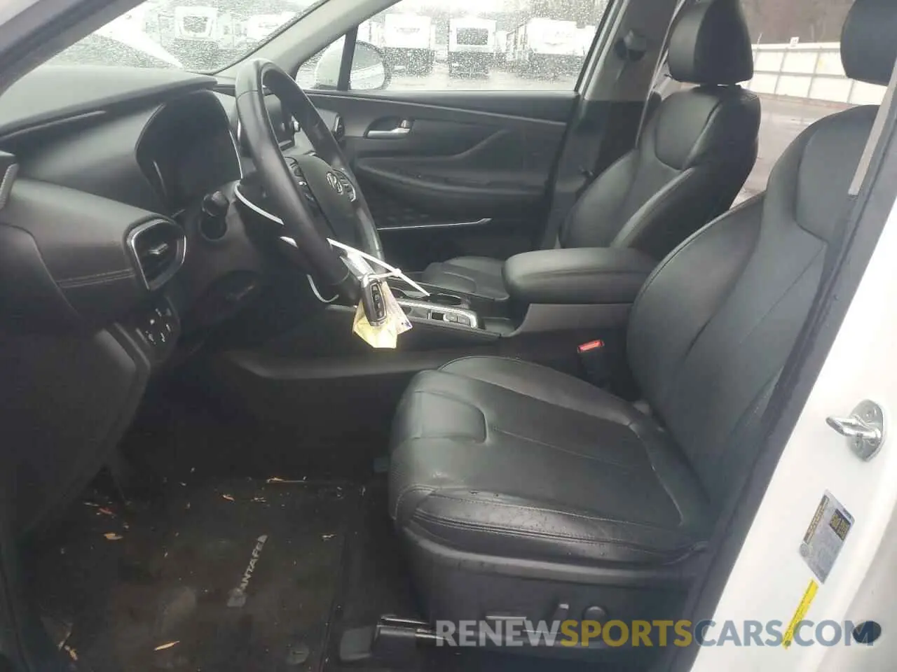7 Photograph of a damaged car 5NMS3CAA8LH150399 HYUNDAI SANTA FE 2020