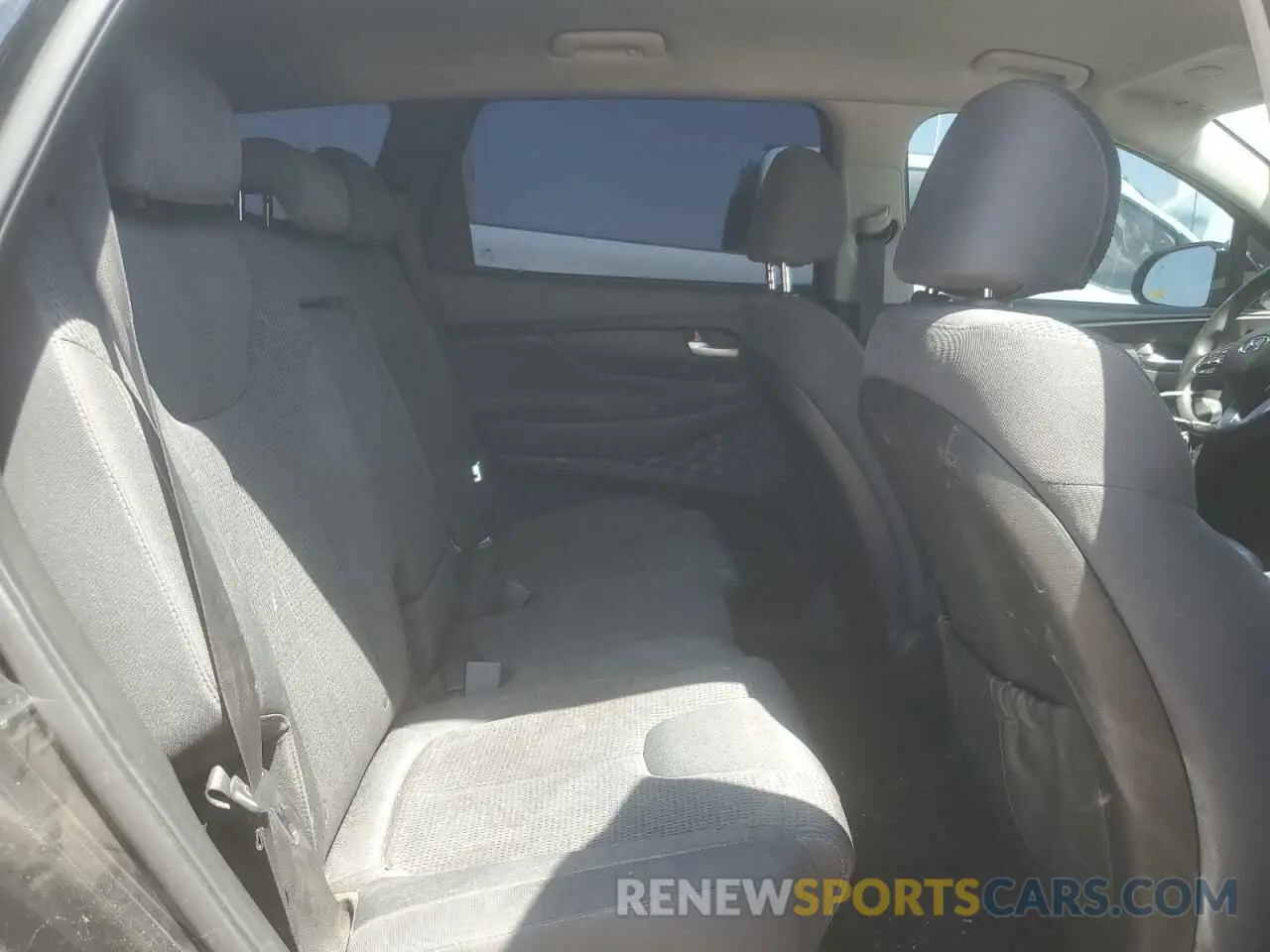 11 Photograph of a damaged car 5NMS3CAD0LH189417 HYUNDAI SANTA FE 2020