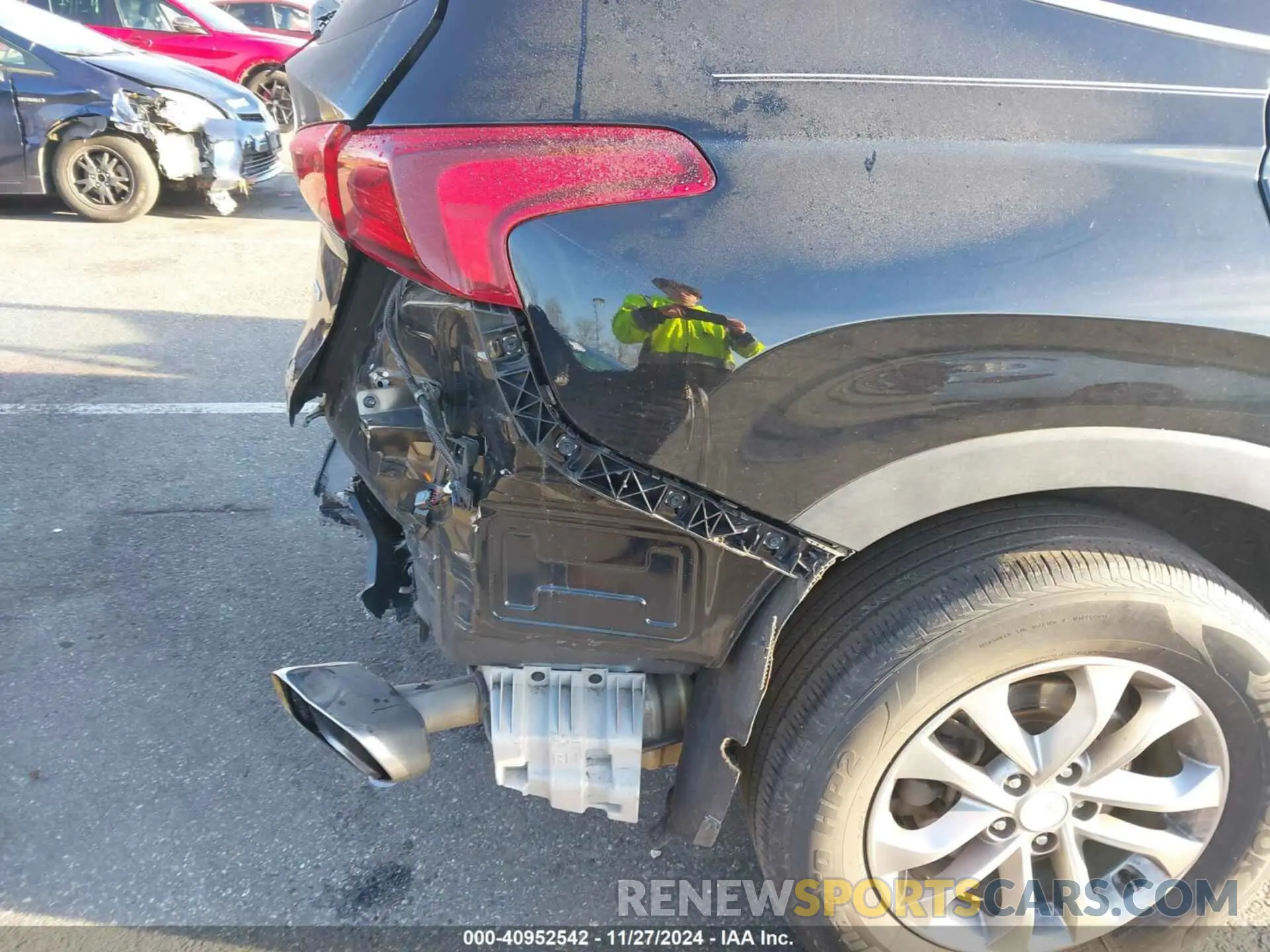 6 Photograph of a damaged car 5NMS3CAD1LH181245 HYUNDAI SANTA FE 2020