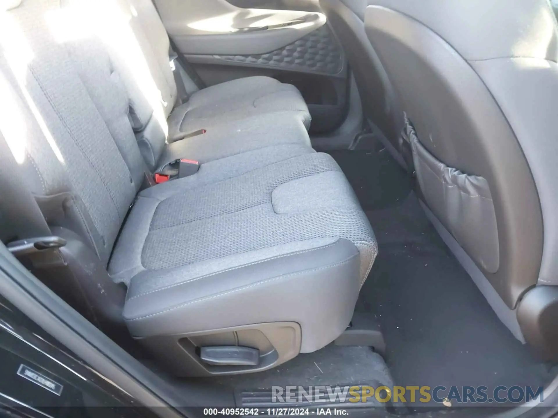 8 Photograph of a damaged car 5NMS3CAD1LH181245 HYUNDAI SANTA FE 2020