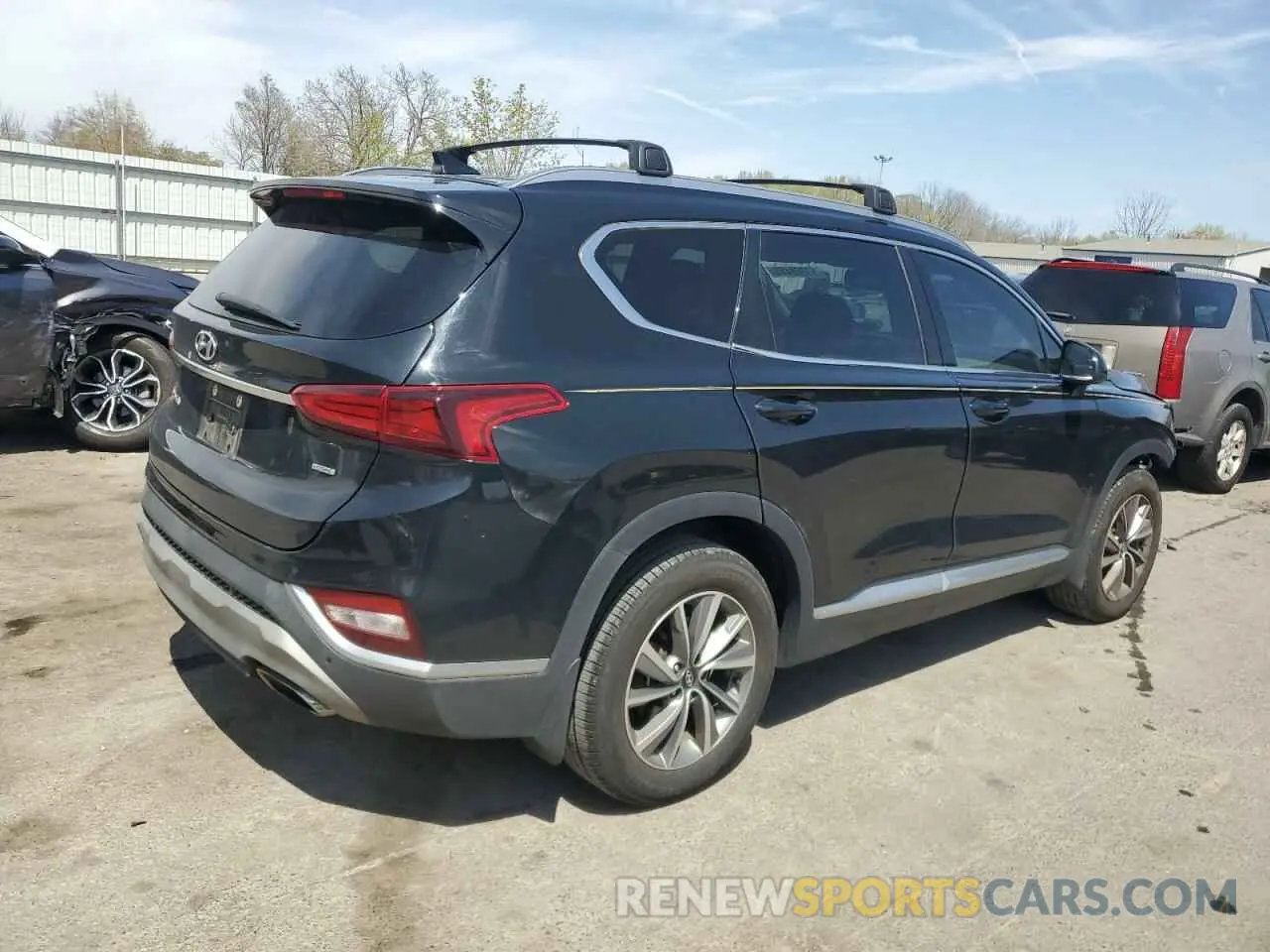 3 Photograph of a damaged car 5NMS3CAD1LH221209 HYUNDAI SANTA FE 2020