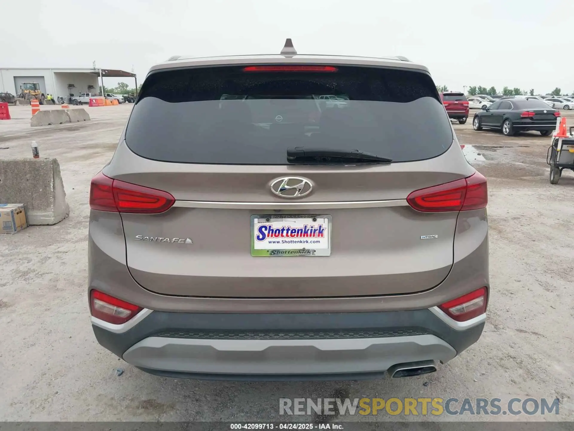 16 Photograph of a damaged car 5NMS3CAD2LH164373 HYUNDAI SANTA FE 2020