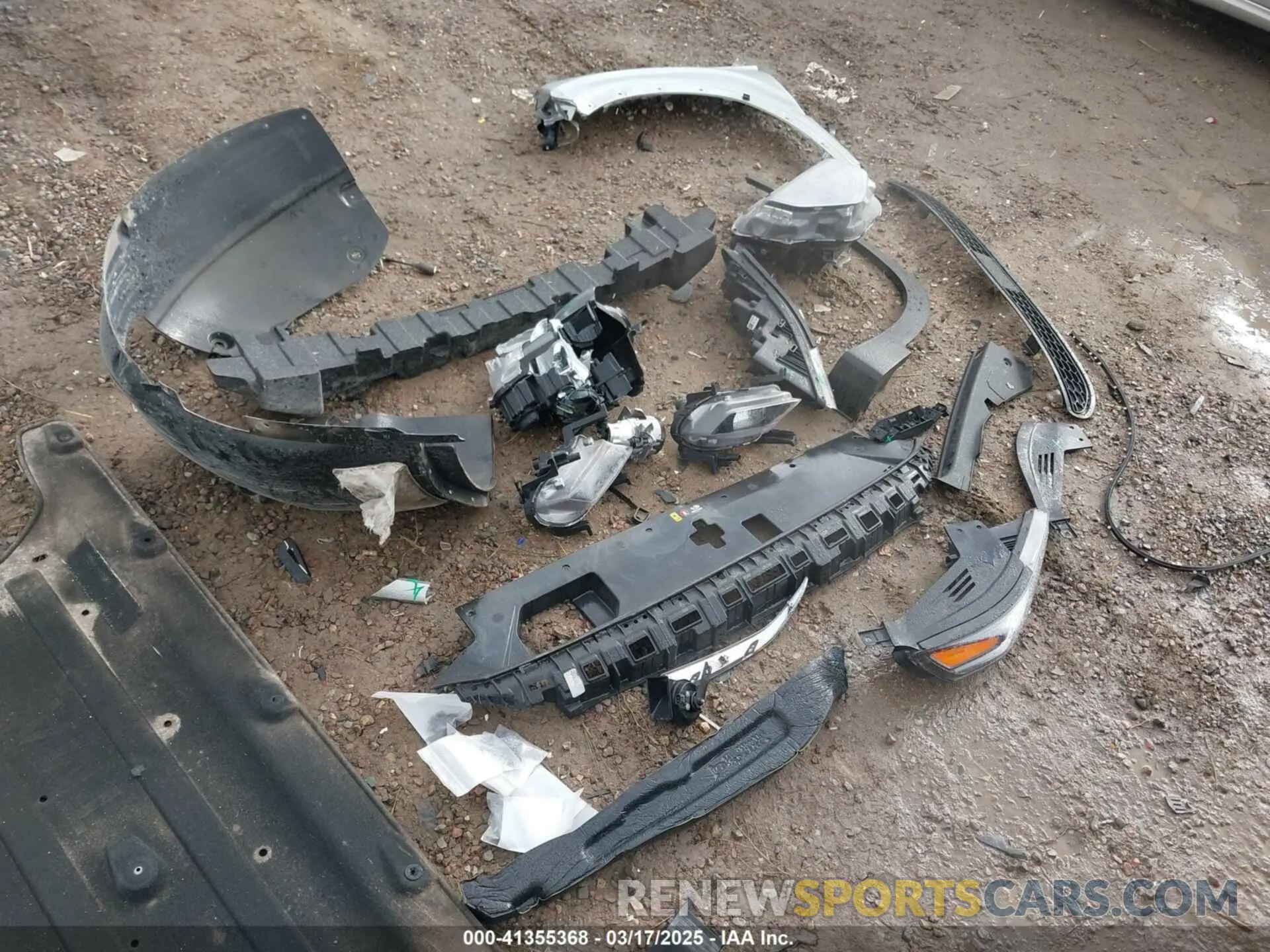 19 Photograph of a damaged car 5NMS3CAD2LH217590 HYUNDAI SANTA FE 2020