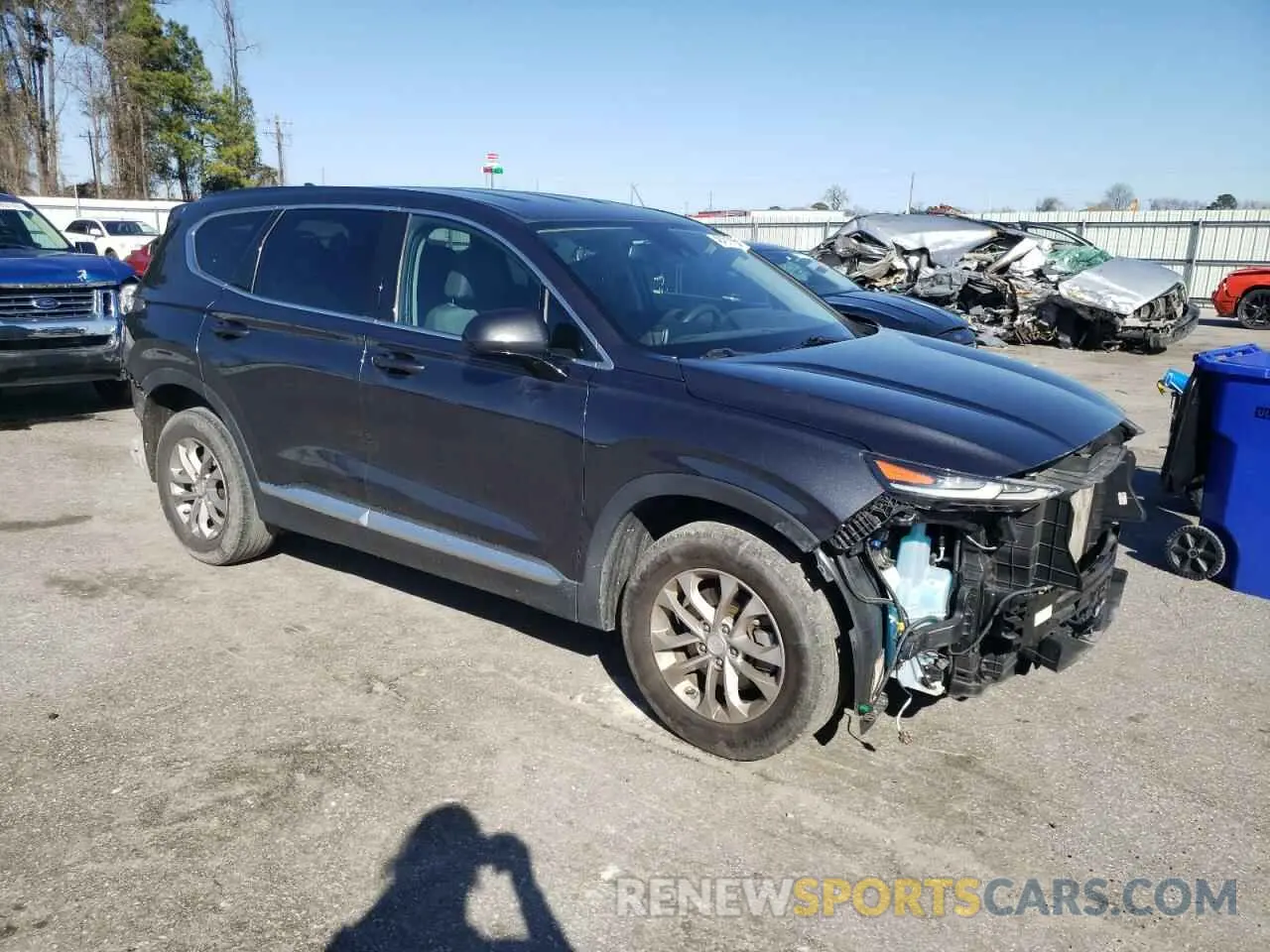 4 Photograph of a damaged car 5NMS3CAD3LH190304 HYUNDAI SANTA FE 2020