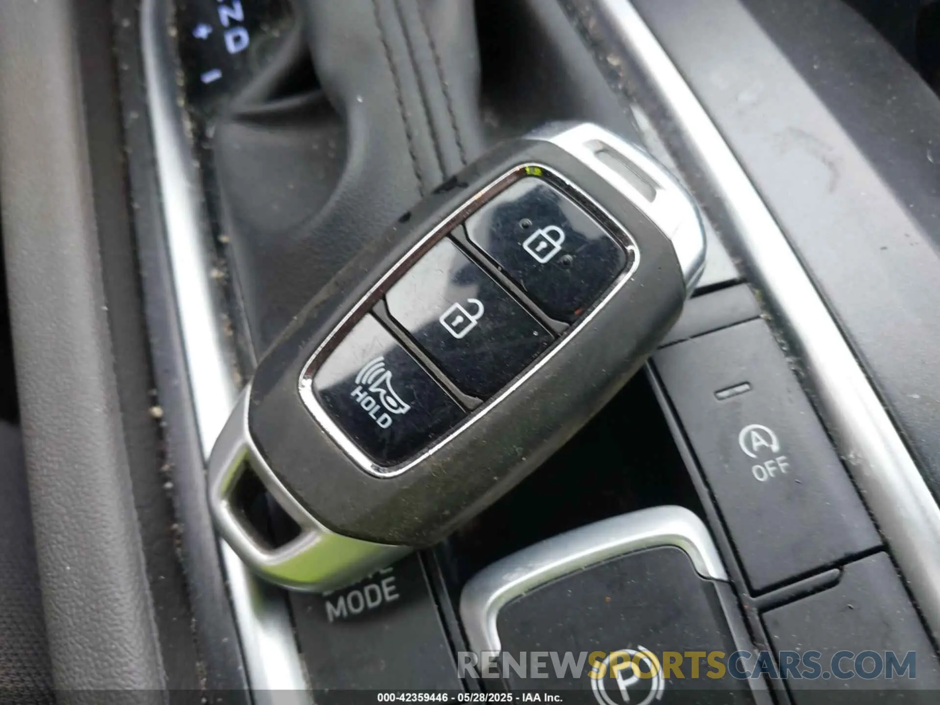 11 Photograph of a damaged car 5NMS3CAD4LH212486 HYUNDAI SANTA FE 2020