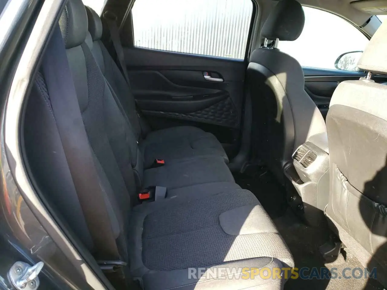 12 Photograph of a damaged car 5NMS3CAD5LH203117 HYUNDAI SANTA FE 2020