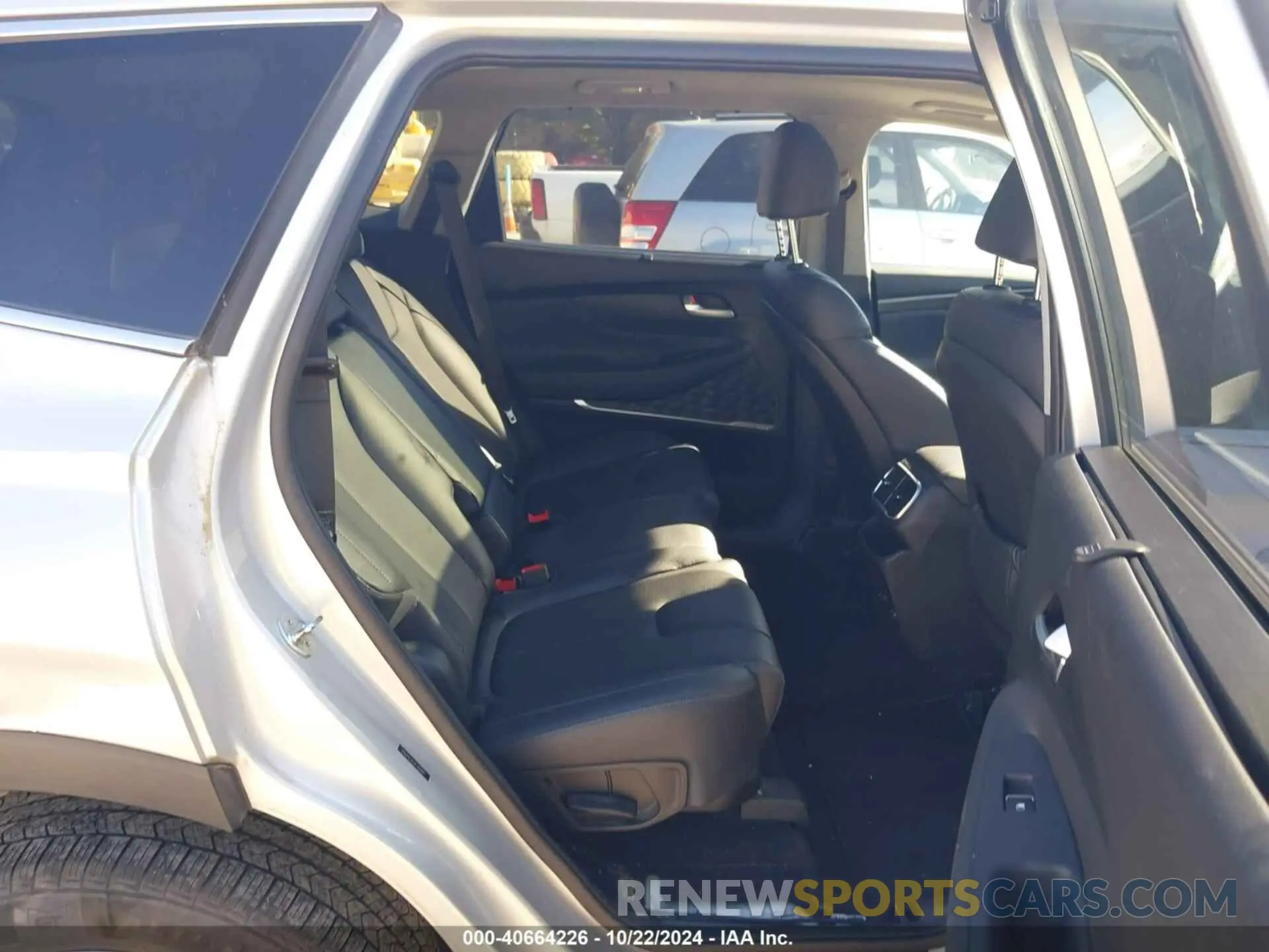 8 Photograph of a damaged car 5NMS3CAD6LH169043 HYUNDAI SANTA FE 2020